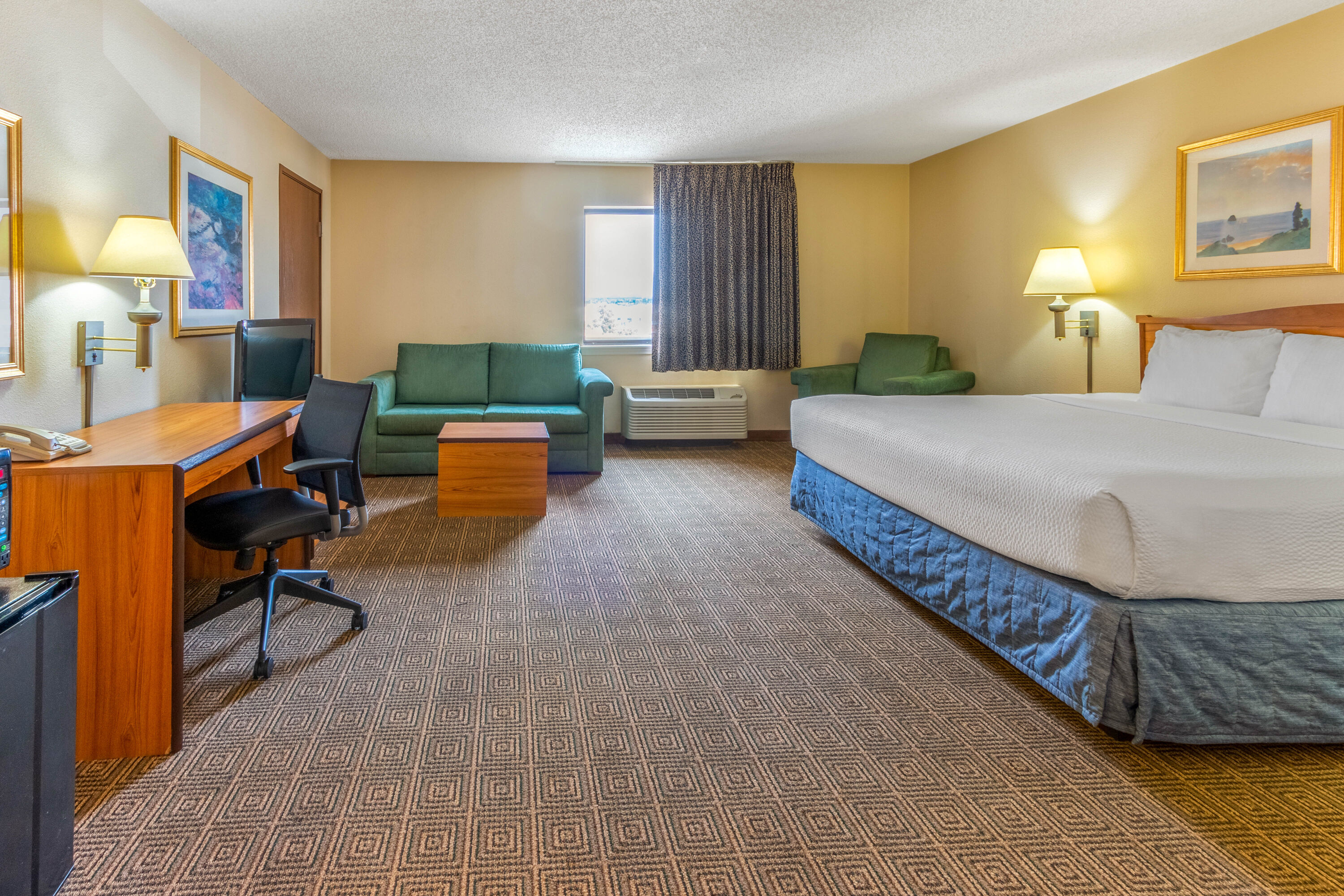 La Quinta Inn & Suites by Wyndham Las Cruces Organ Mountain suite in Las Cruces, New Mexico