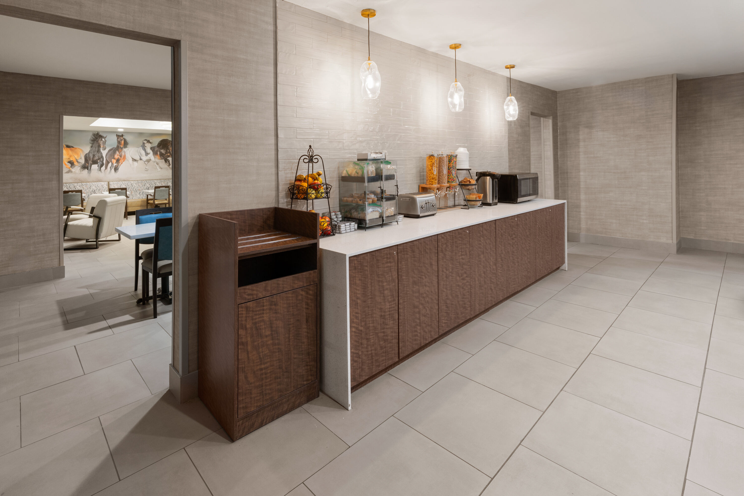 Free breakfast at La Quinta Inn & Suites by Wyndham Ruidoso Downs in Ruidoso Downs, New Mexico