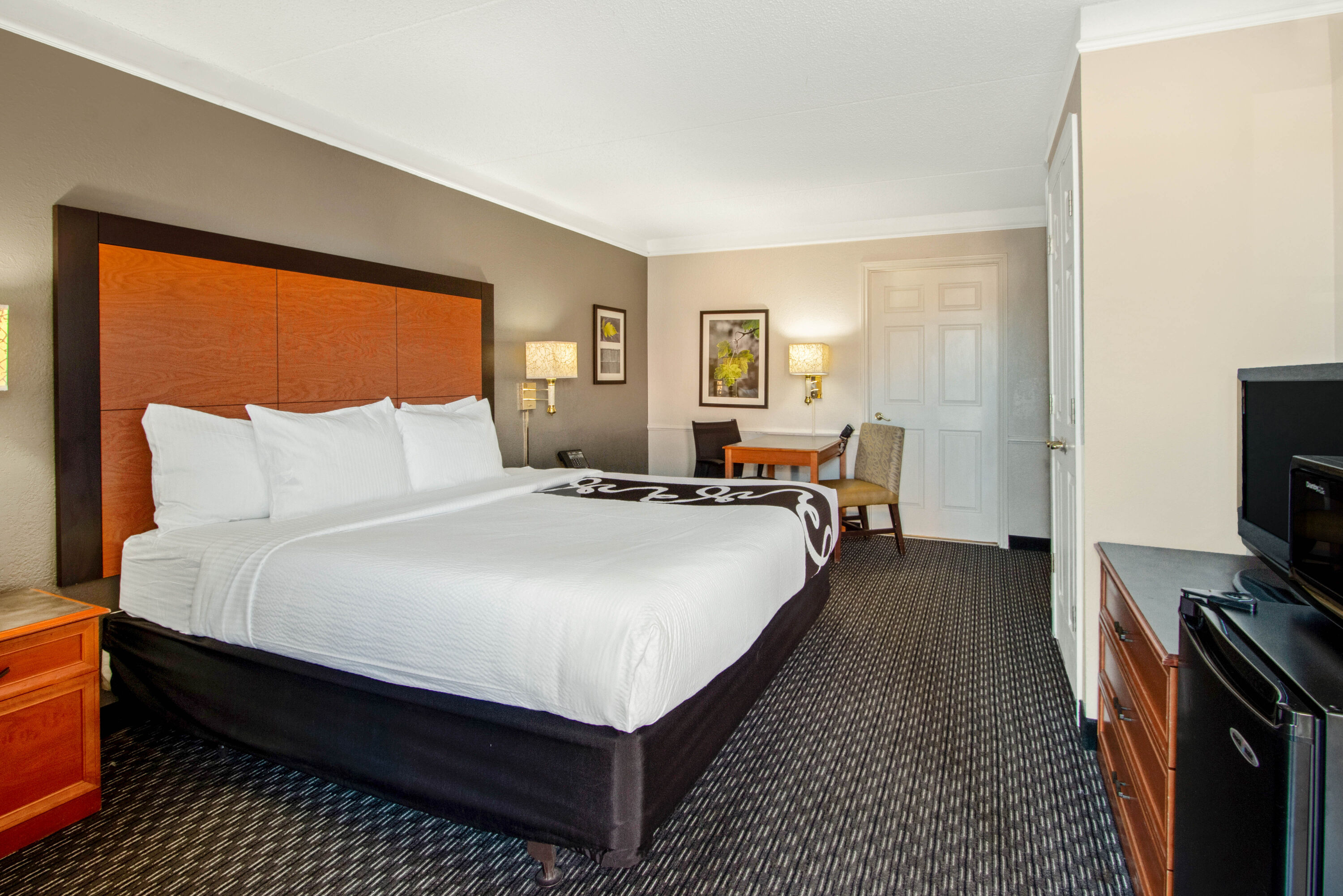 Guest room at the La Quinta Inn by Wyndham Santa Fe in Santa Fe, New Mexico