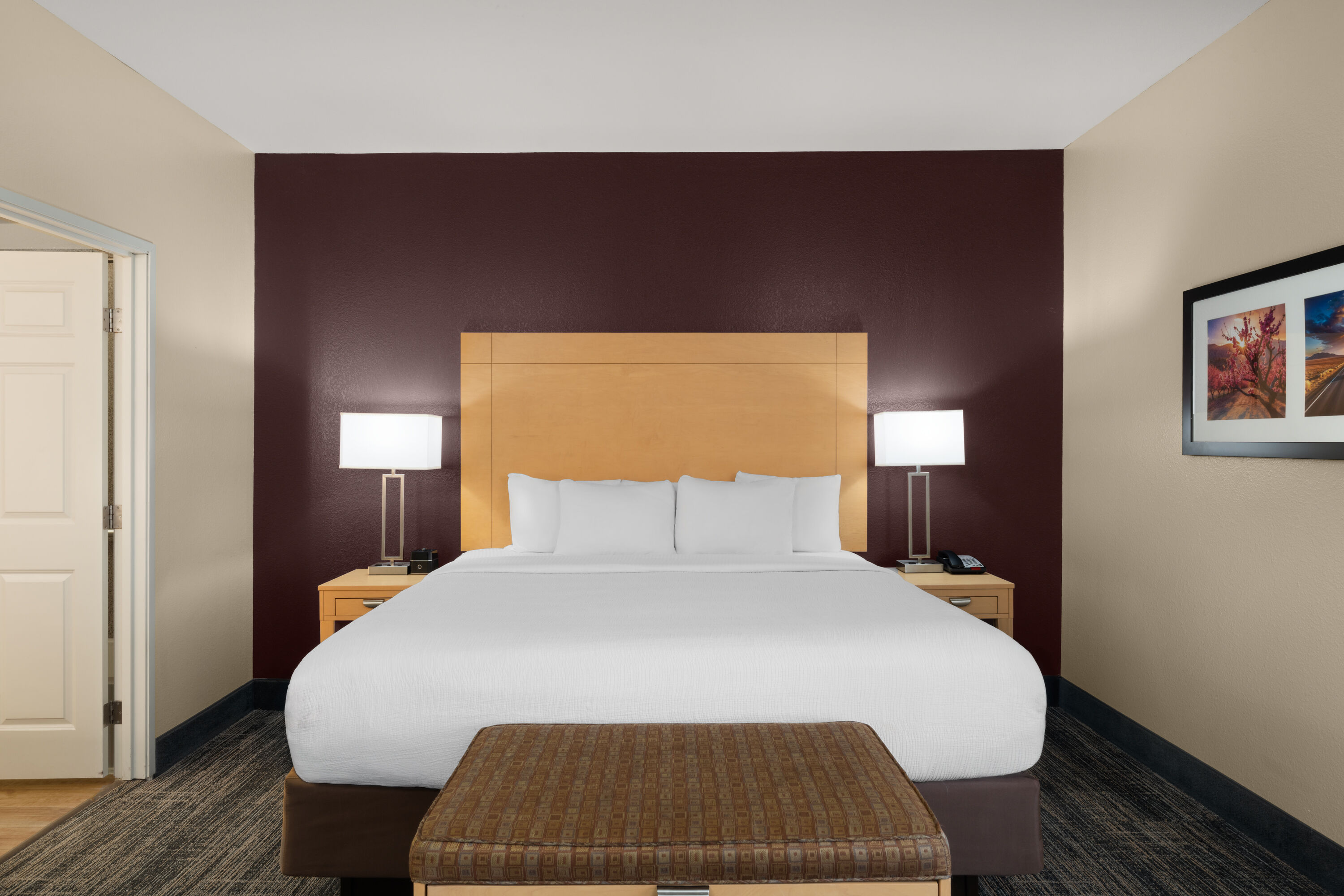 La Quinta Inn & Suites by Wyndham Tucumcari suite in Tucumcari, New Mexico