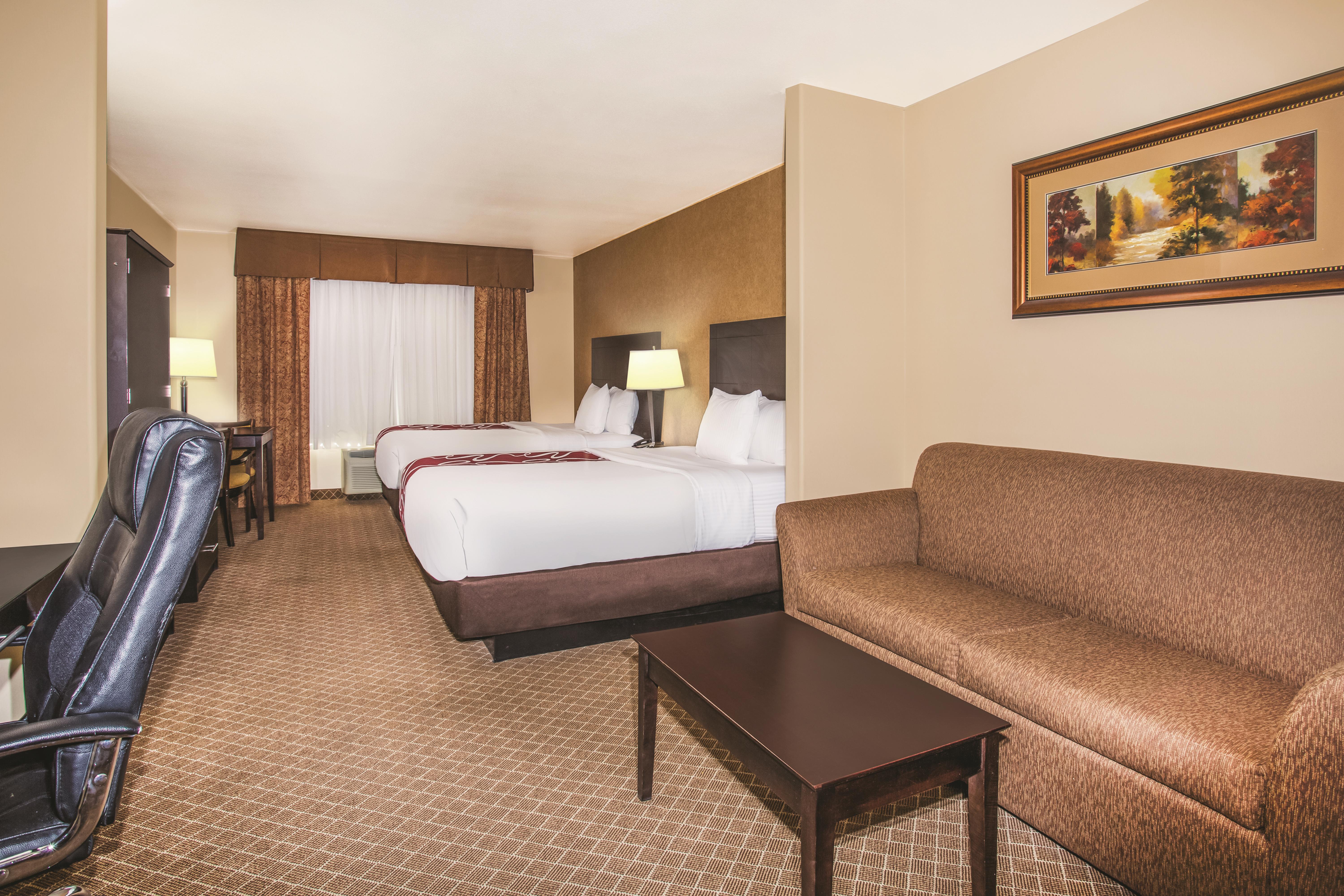 La Quinta Inn & Suites by Wyndham Ely Ely, NV Hotels