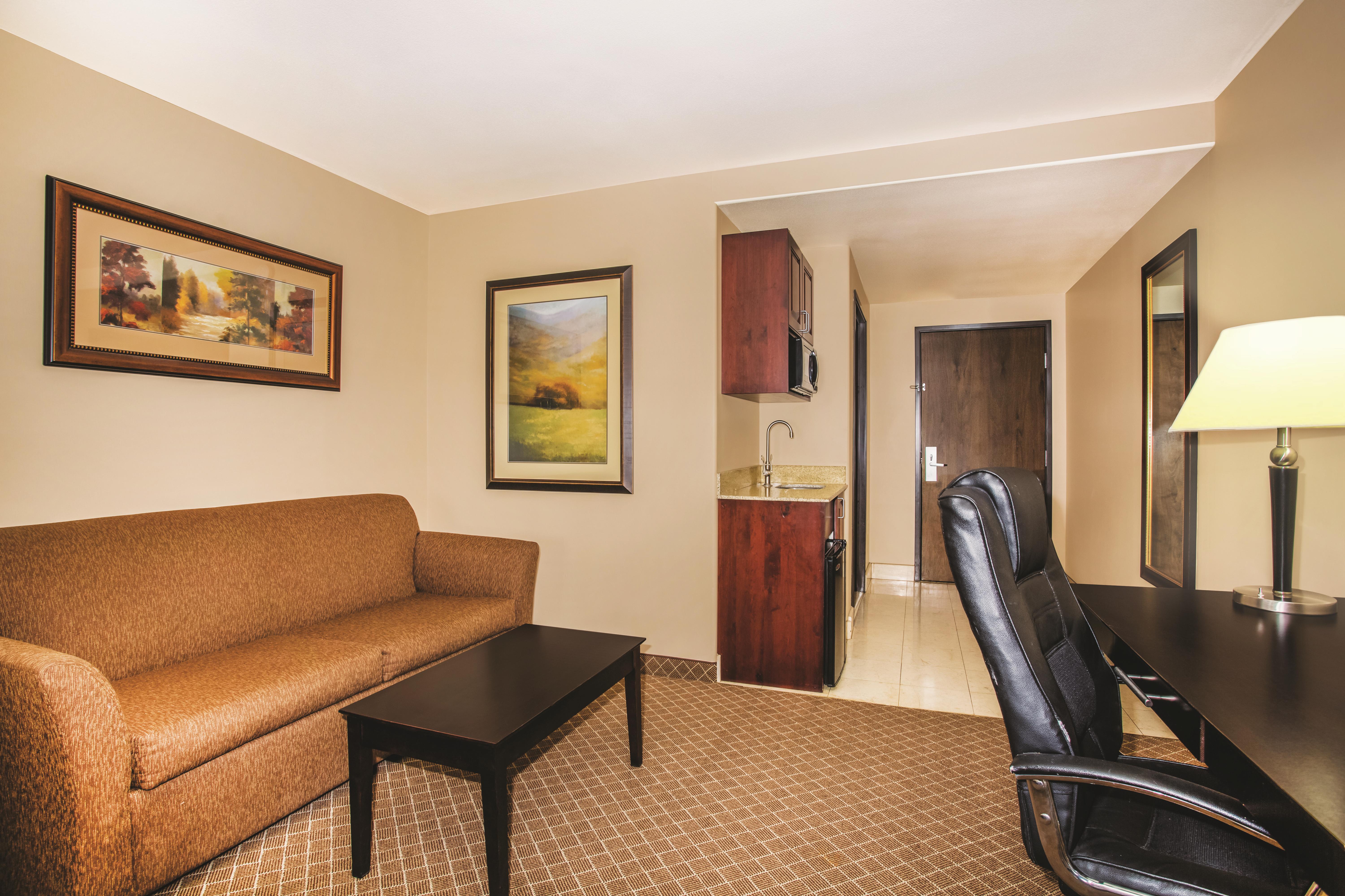 La Quinta Inn & Suites by Wyndham Ely Ely, NV Hotels