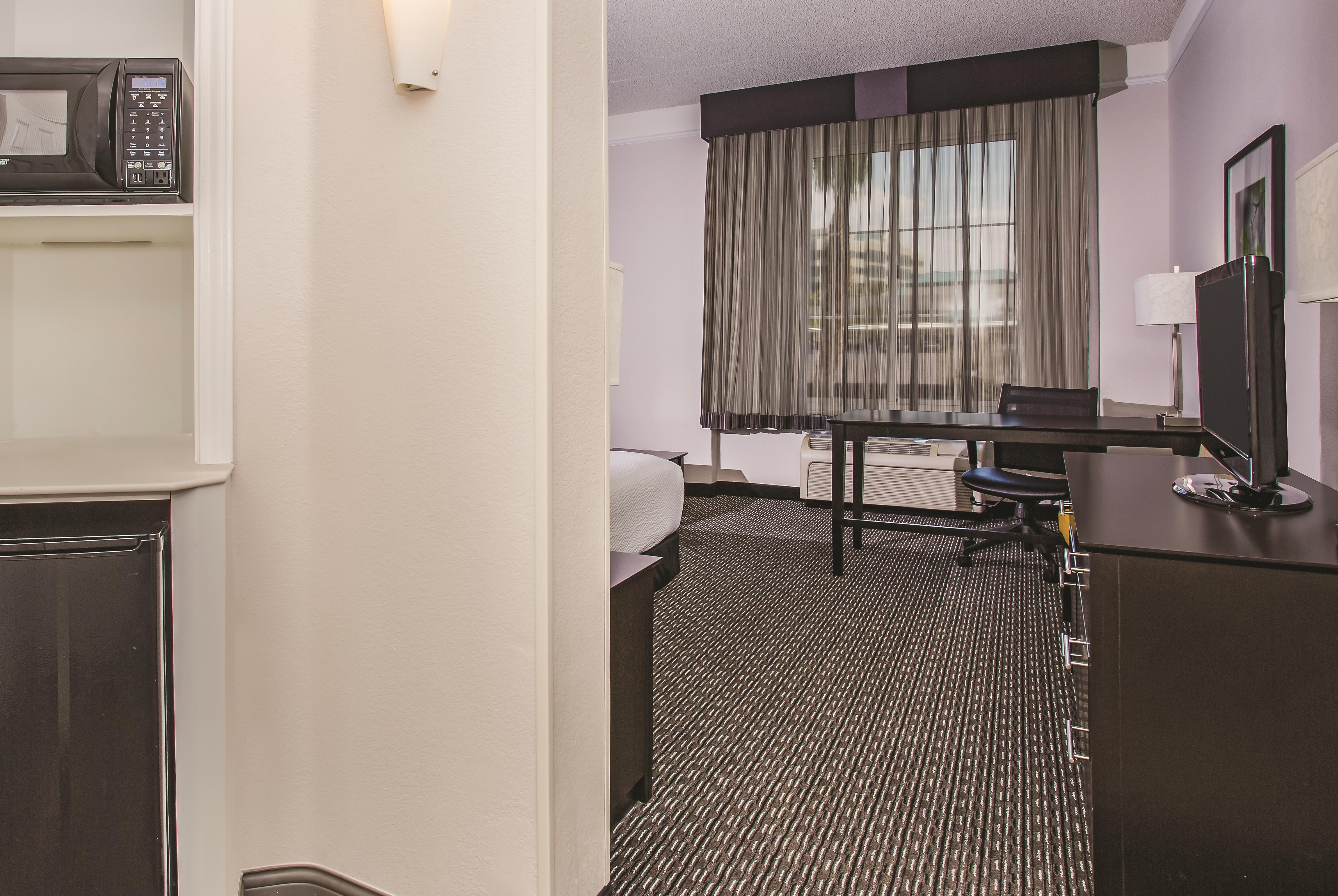 La Quinta Inn Suites by Wyndham Las Vegas Summerlin Tech Las Vegas