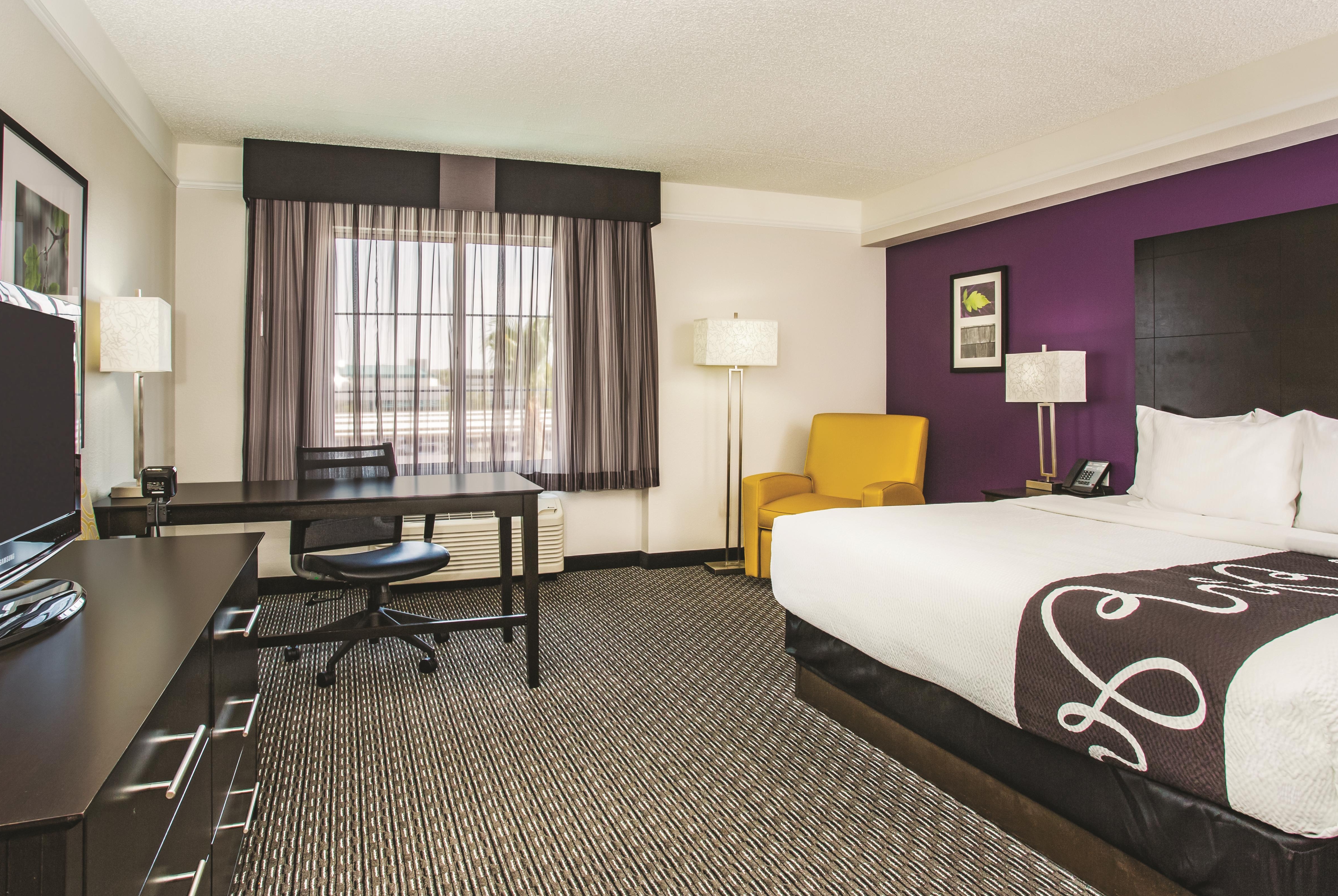La Quinta Inn Suites by Wyndham Las Vegas Summerlin Tech Las Vegas