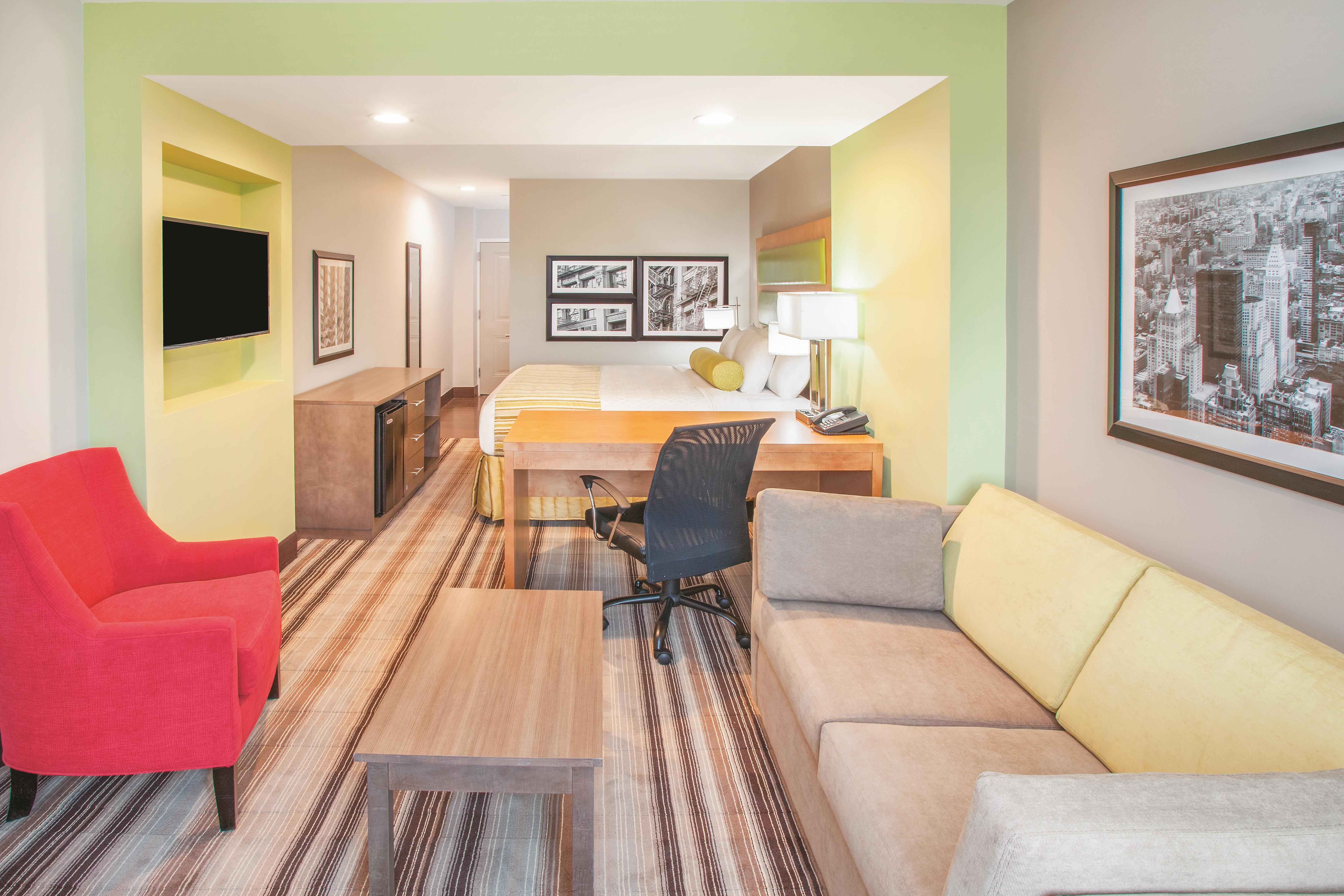 La Quinta By Wyndham Far Rockaway Jfk Airport Far