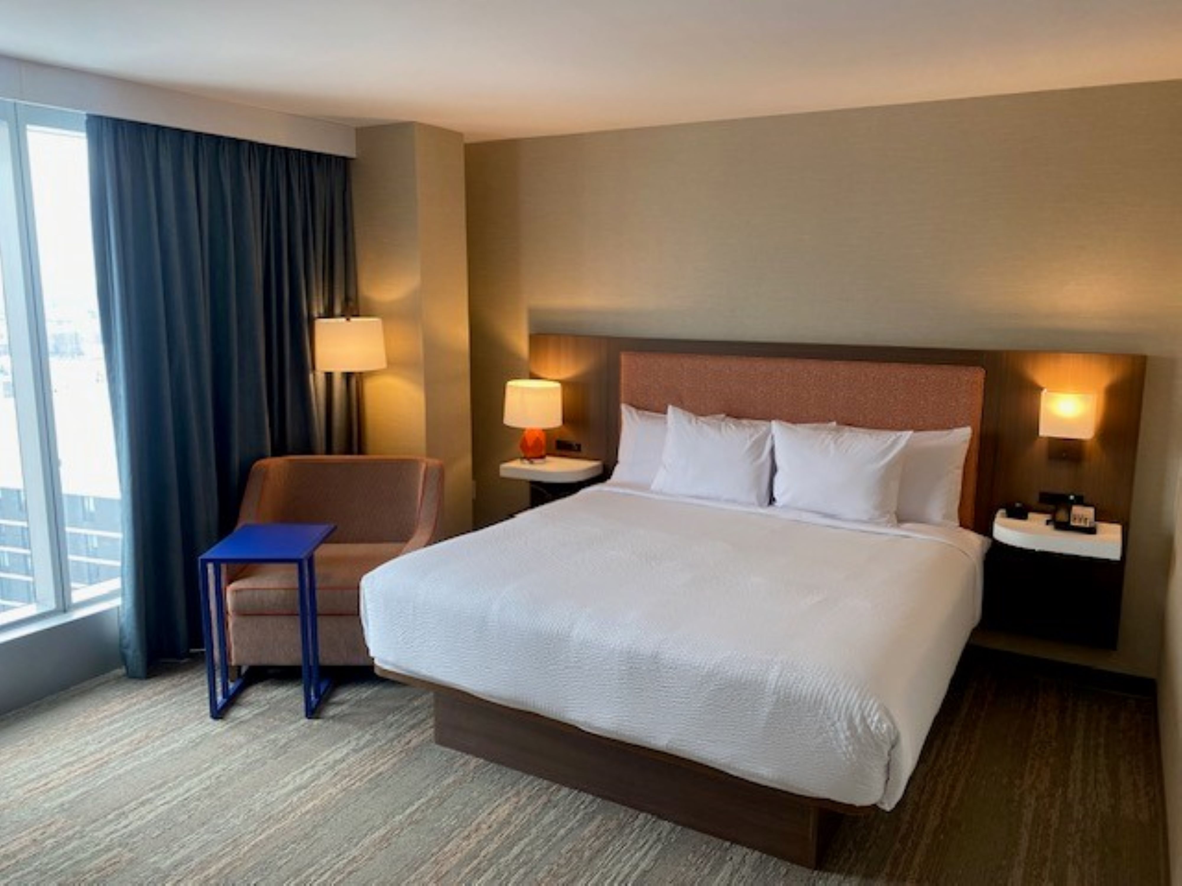 Guest room at the La Quinta Inn & Suites by Wyndham Jamaica NYC/JFK AirTrain in Jamaica, New York