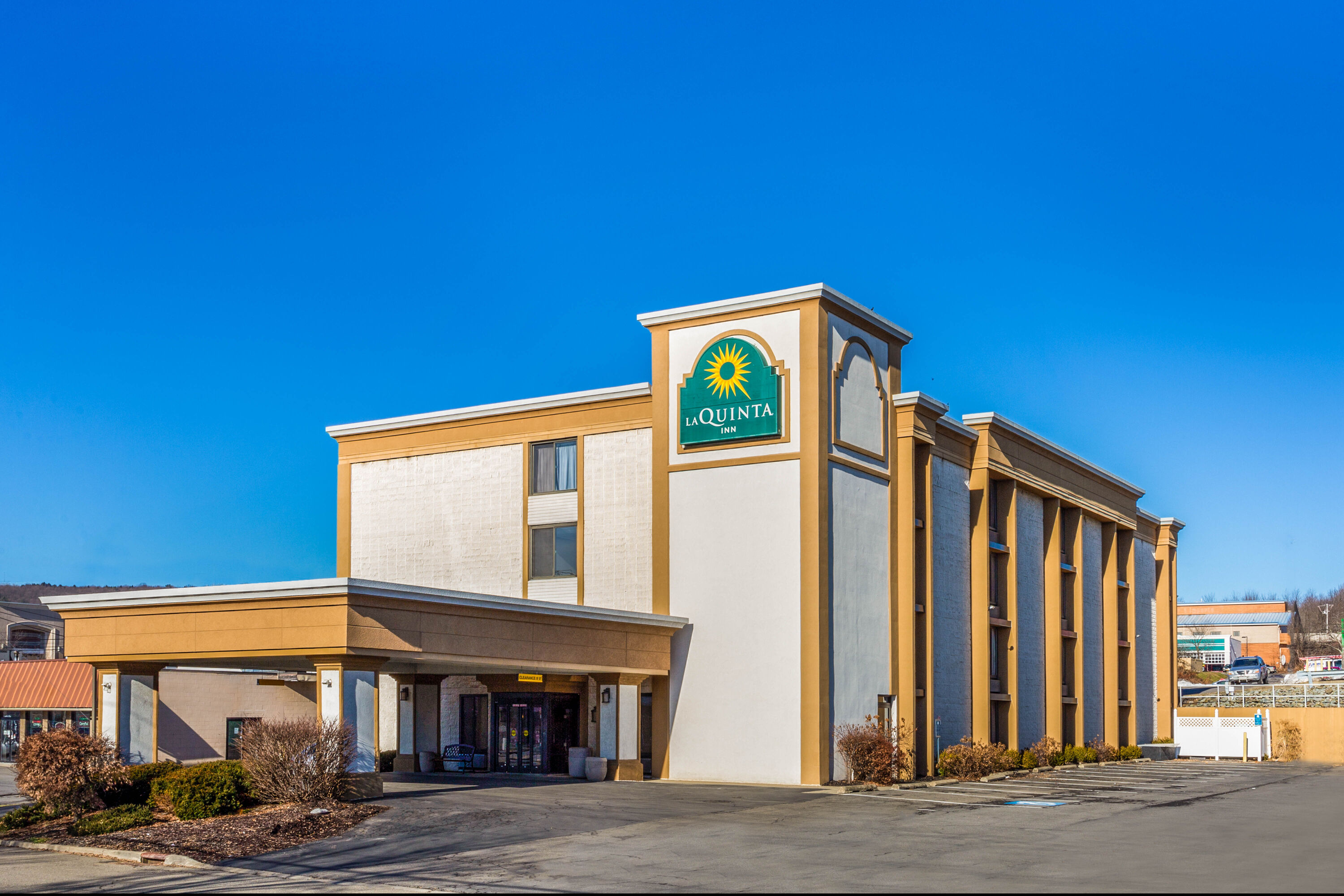 Exterior Day Image of La Quinta Inn by Wyndham Binghamton - Johnson City hotel in Johnson City, New York