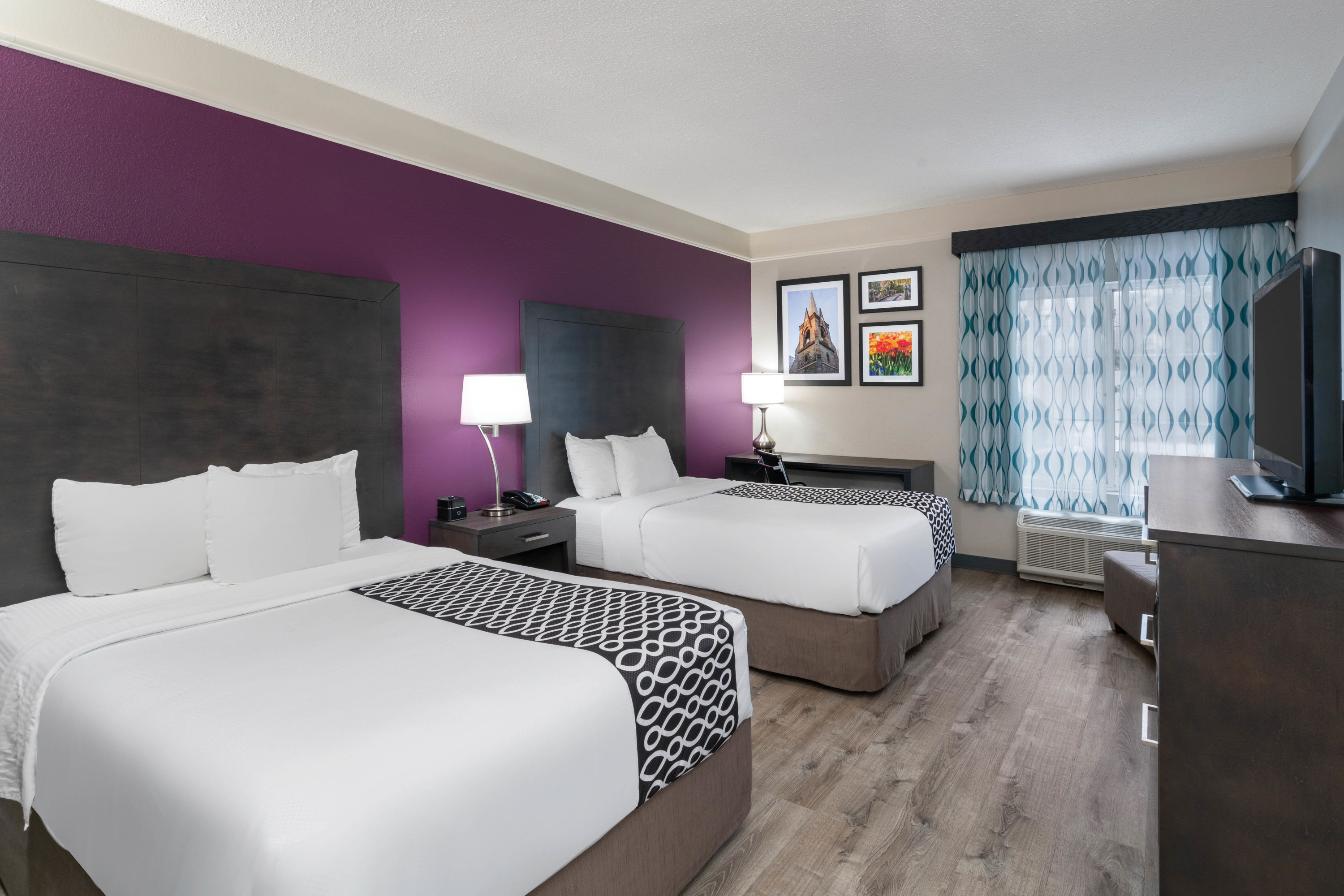 hotels in latham ny with indoor pool