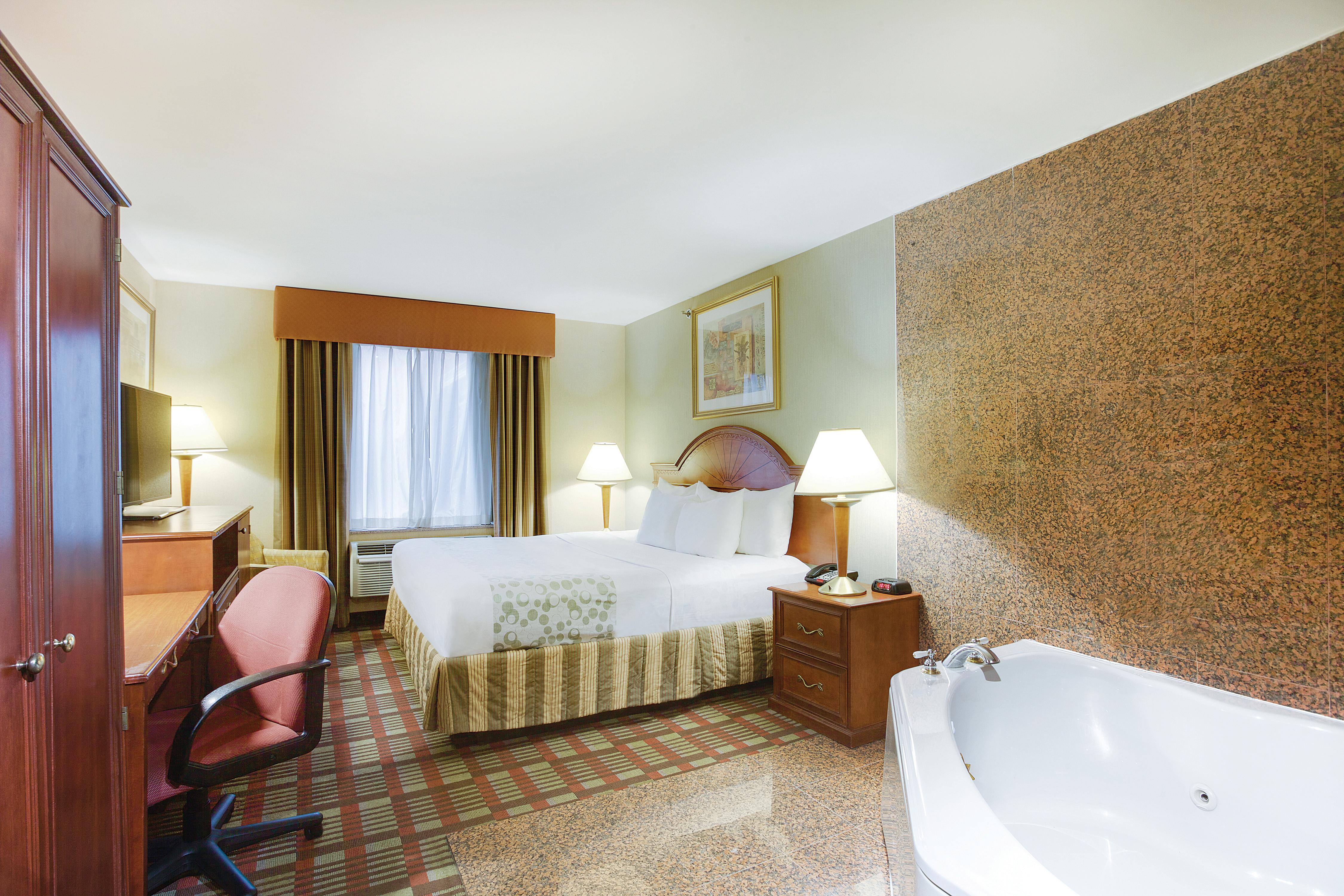 La Quinta Inn by Wyndham Queens (New York City) | Hoteles en Long