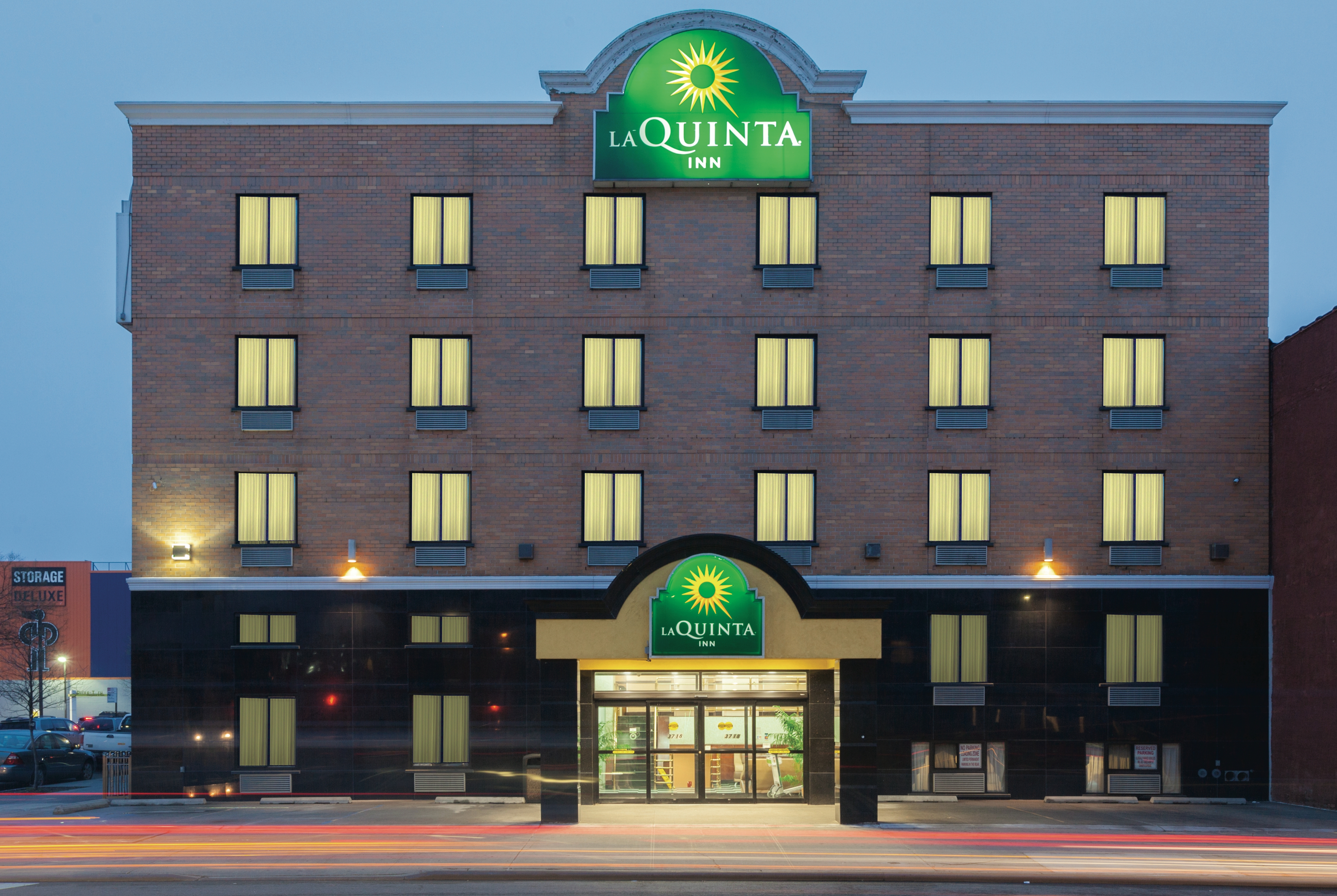 La Quinta Inn By Wyndham Queens New York City Long