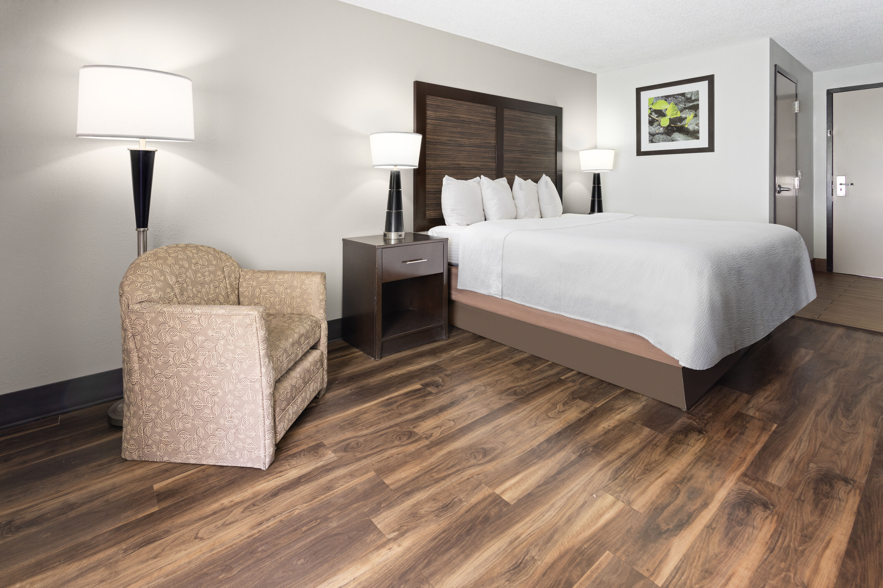 Guest room at the La Quinta Inn by Wyndham Buffalo Airport in Williamsville, New York