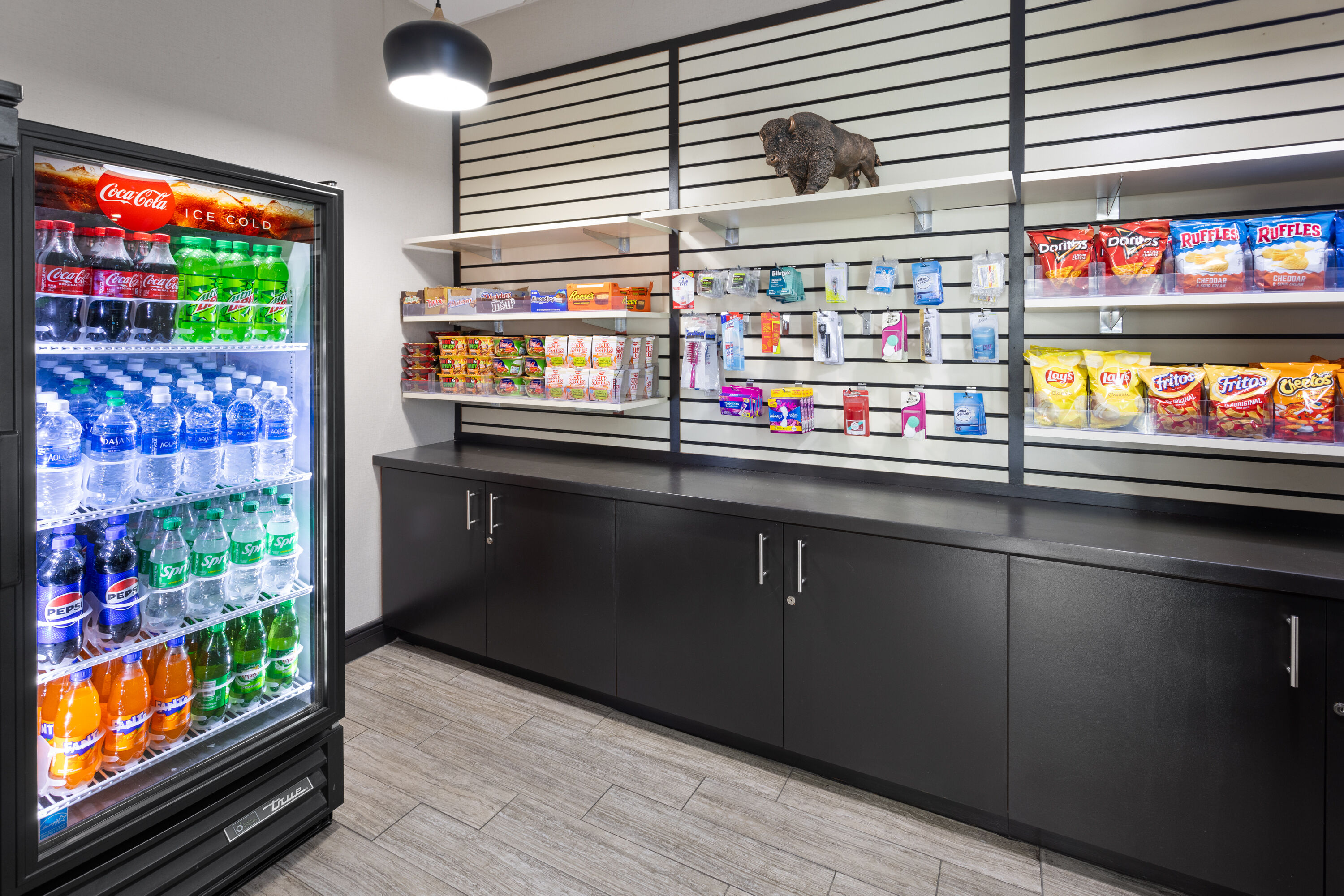 Mart at La Quinta Inn by Wyndham Buffalo Airport in Williamsville, New York