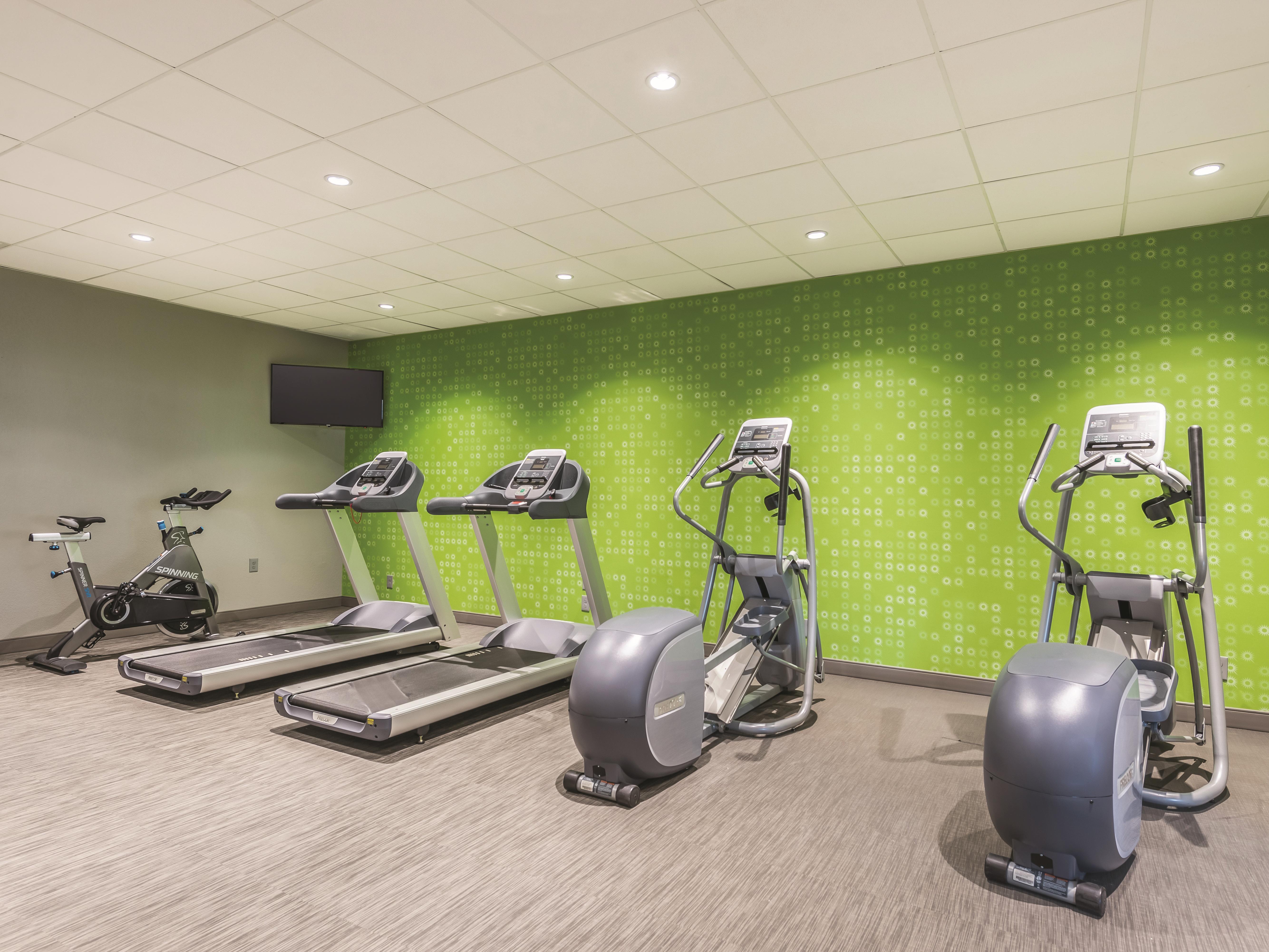 Fitness room at La Quinta Inn & Suites by Wyndham Cincinnati Sharonville in Cincinnati, Ohio