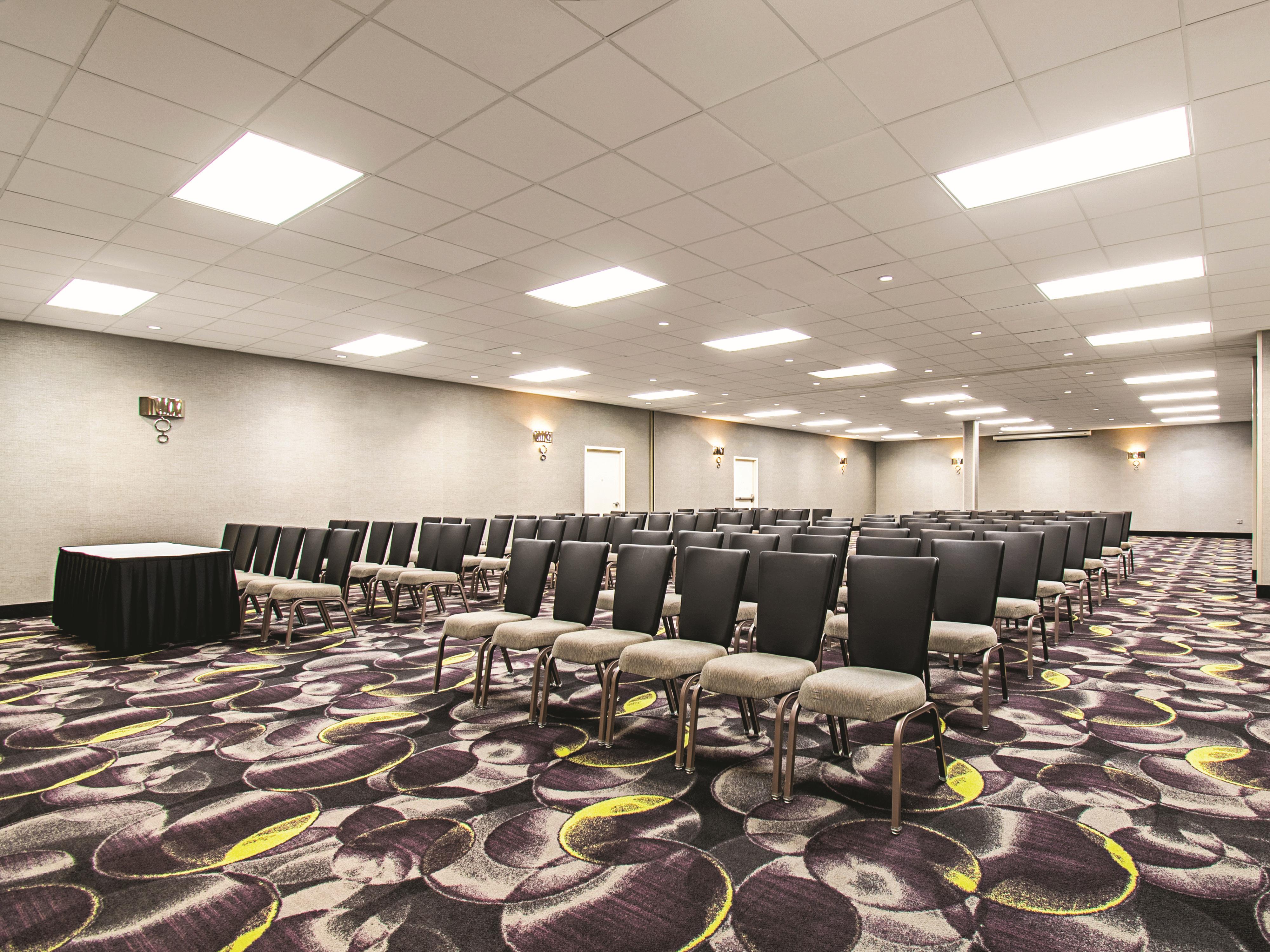 Meeting room at La Quinta Inn & Suites by Wyndham Cincinnati Sharonville in Cincinnati, Ohio