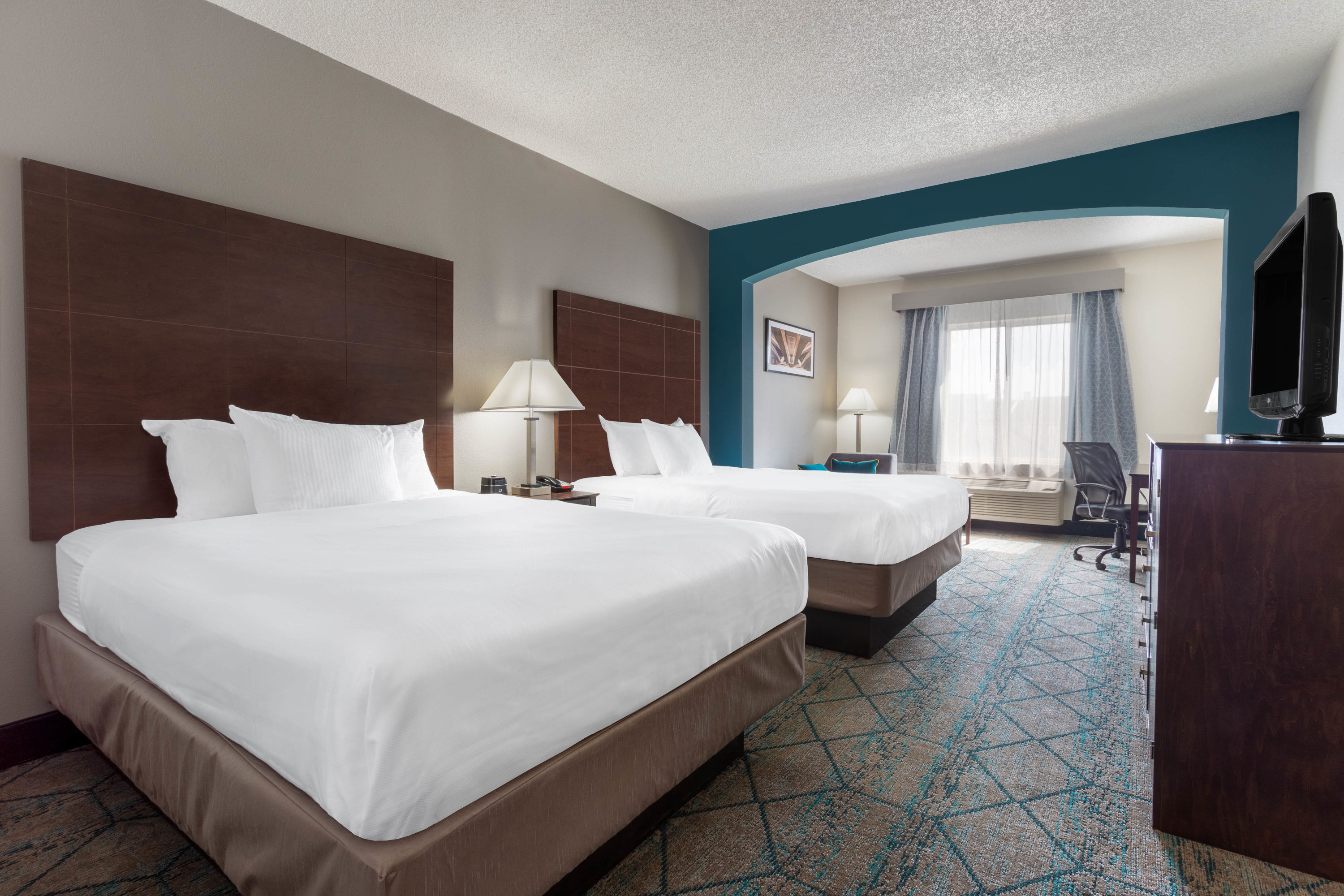 Guest room at the La Quinta Inn & Suites by Wyndham Columbus West - Hilliard in Columbus, Ohio