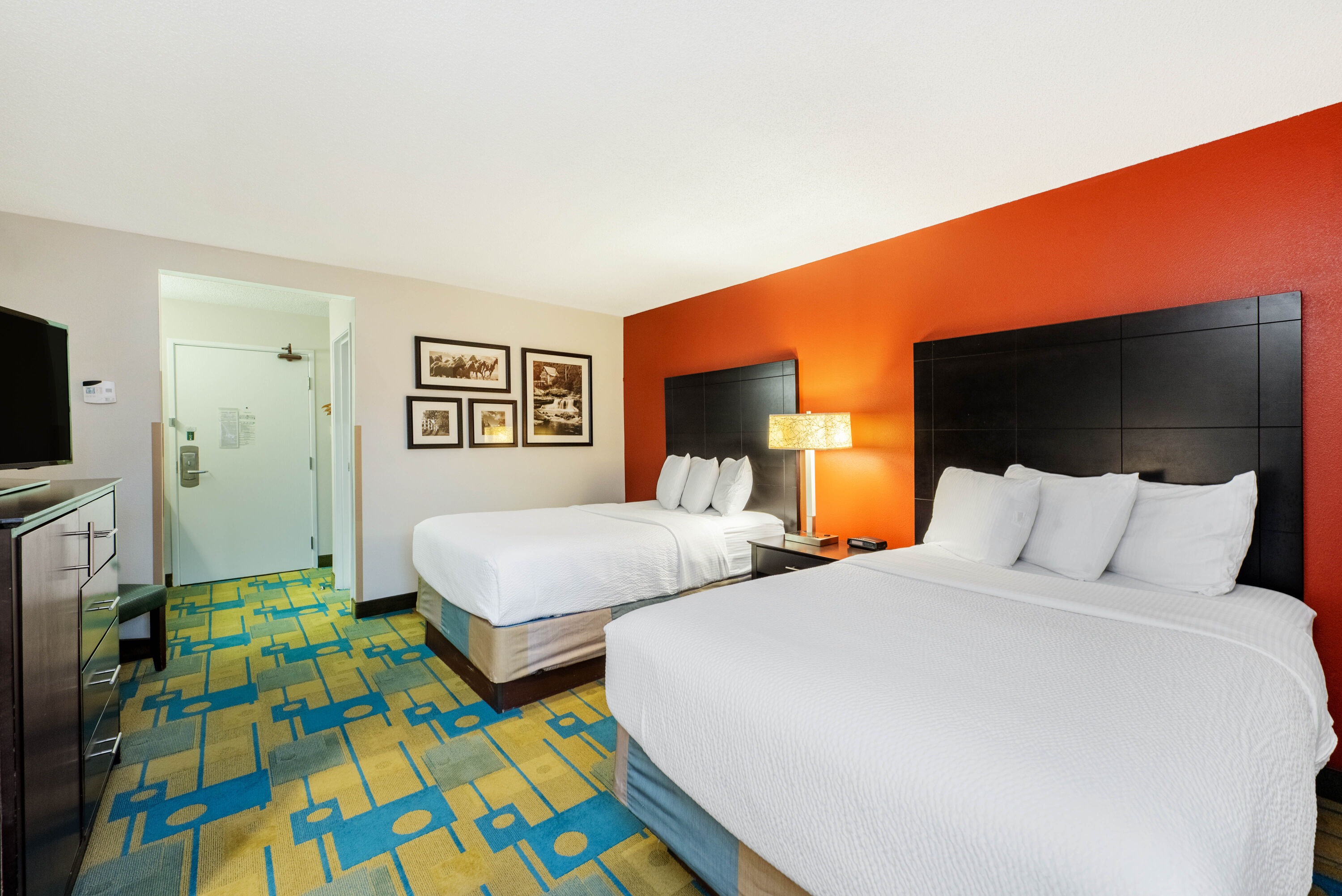 Guest room at the La Quinta Inn & Suites by Wyndham Mansfield OH in Mansfield, Ohio