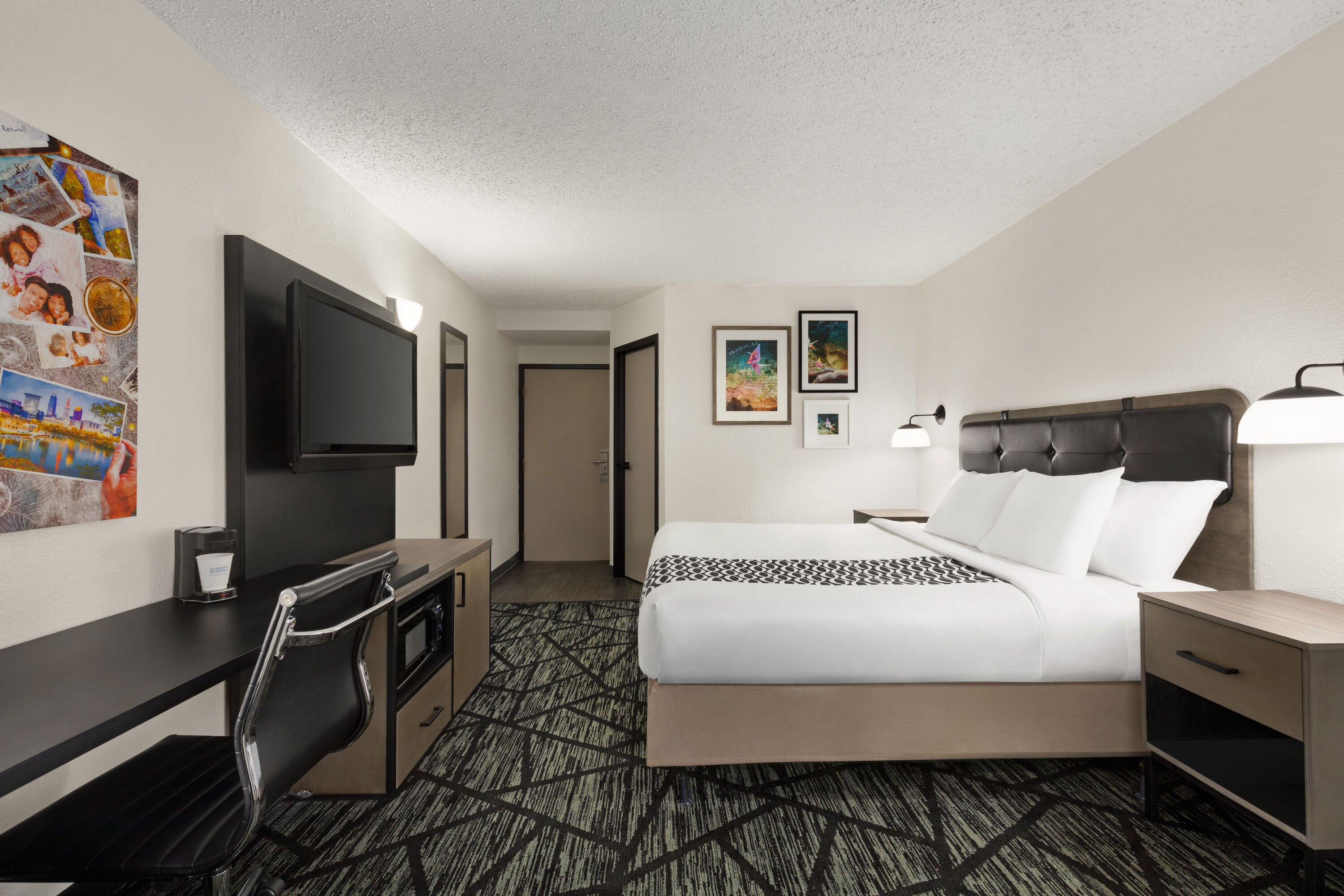 la-quinta-inn-suites-by-wyndham-cleveland-airport-west-north
