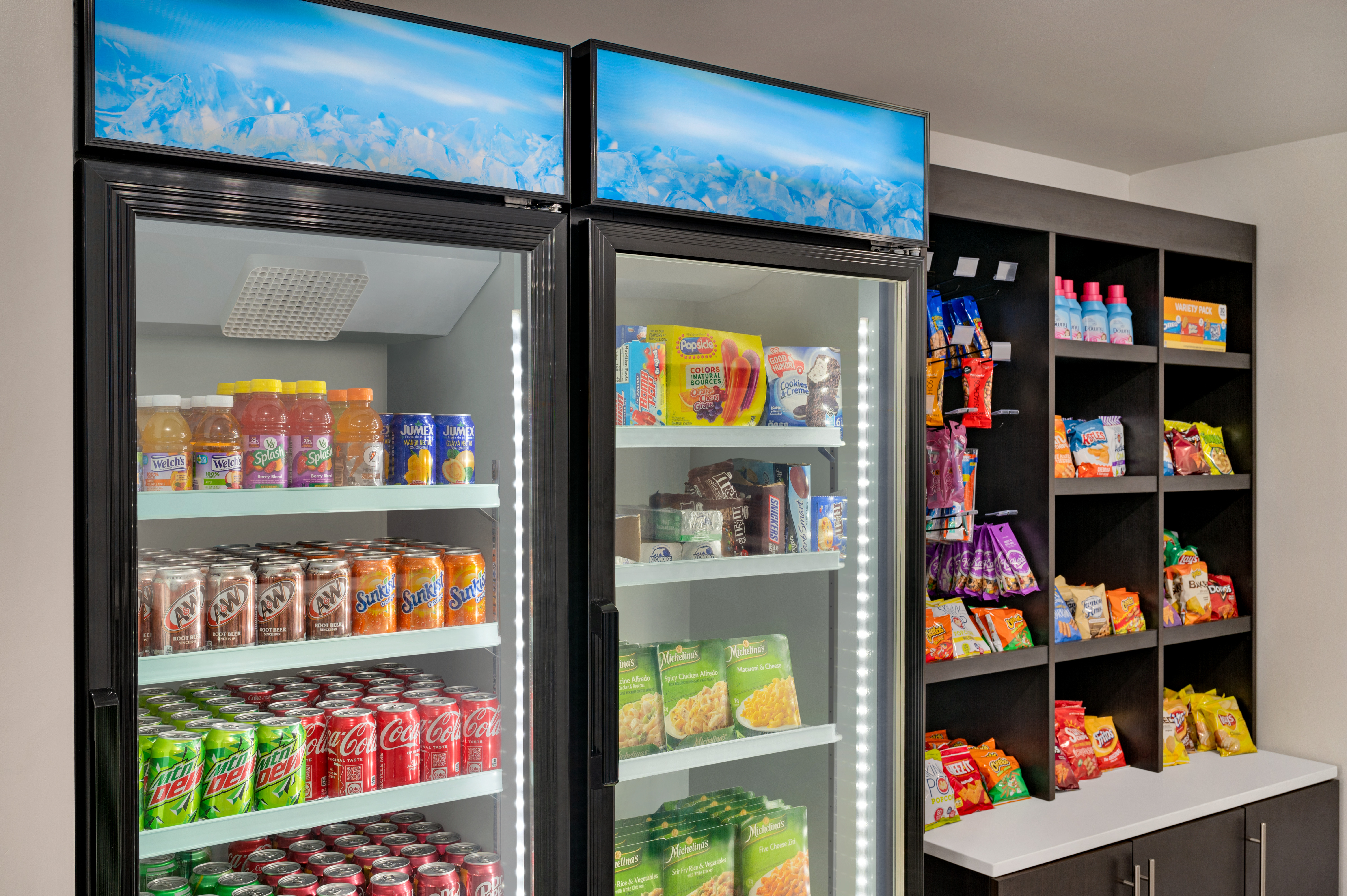 Mart at La Quinta Inn by Wyndham Columbus Airport Area in Reynoldsburg, Ohio