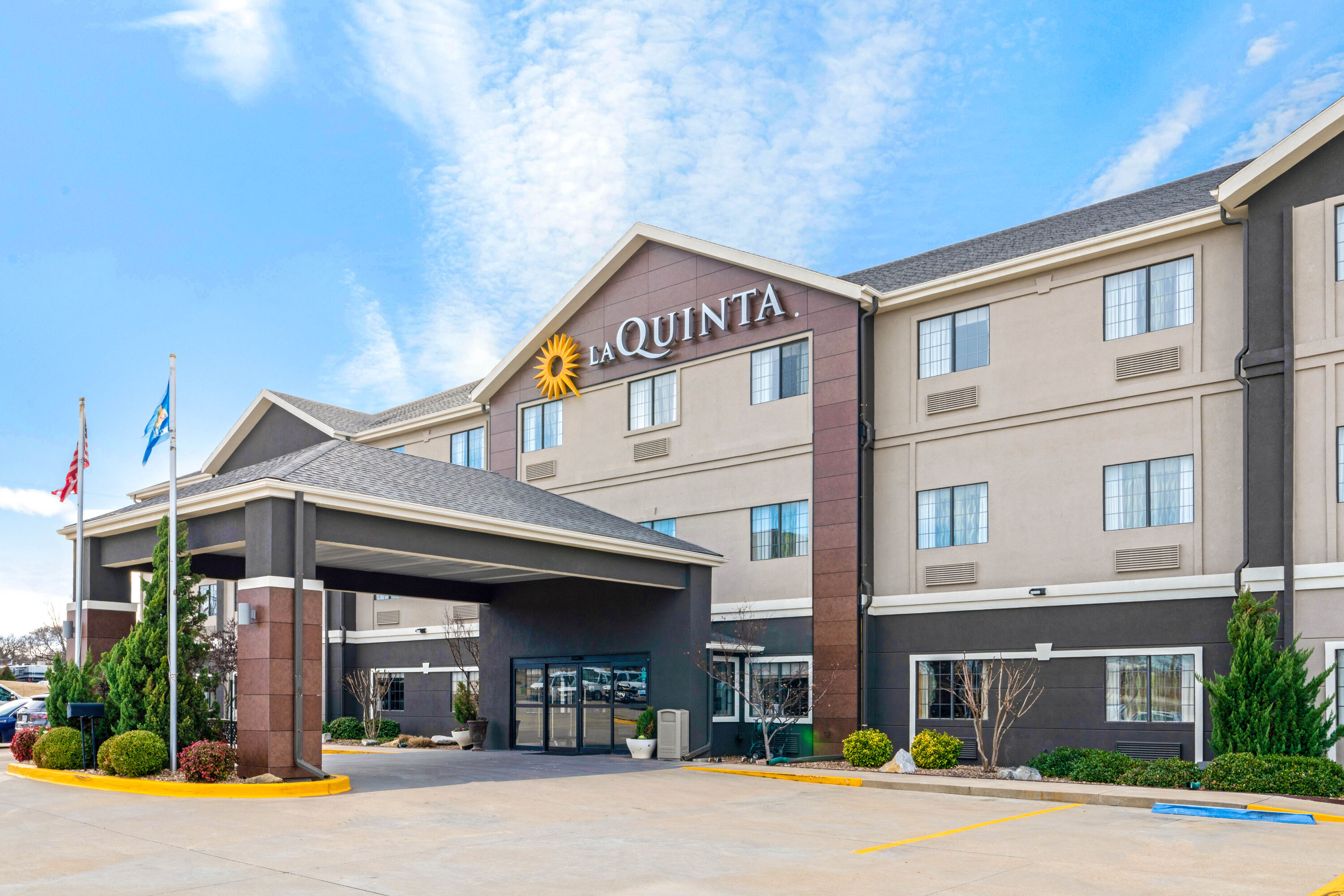 La Quinta Inn & Suites by Wyndham Ada Ada, OK Hotels