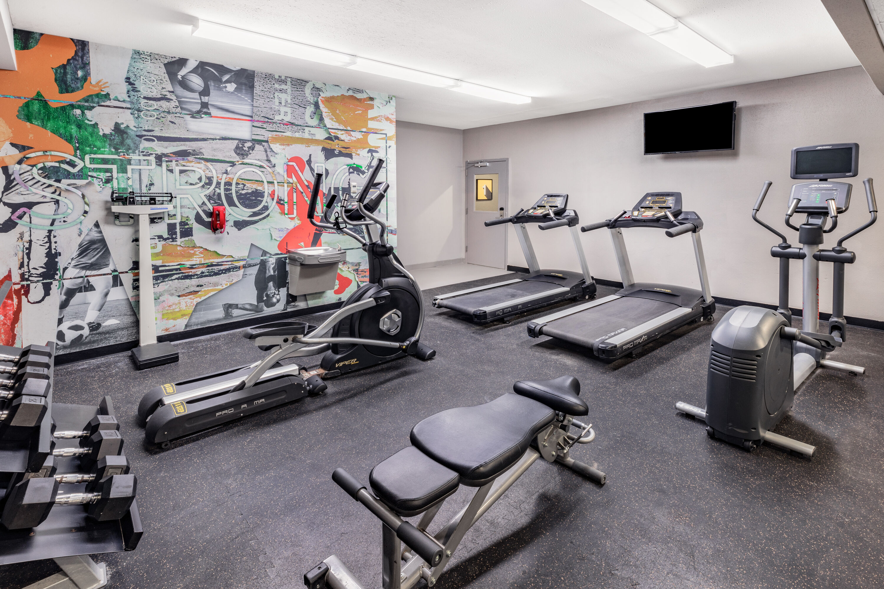 Fitness room at La Quinta Inn & Suites by Wyndham Ardmore in Ardmore, Oklahoma