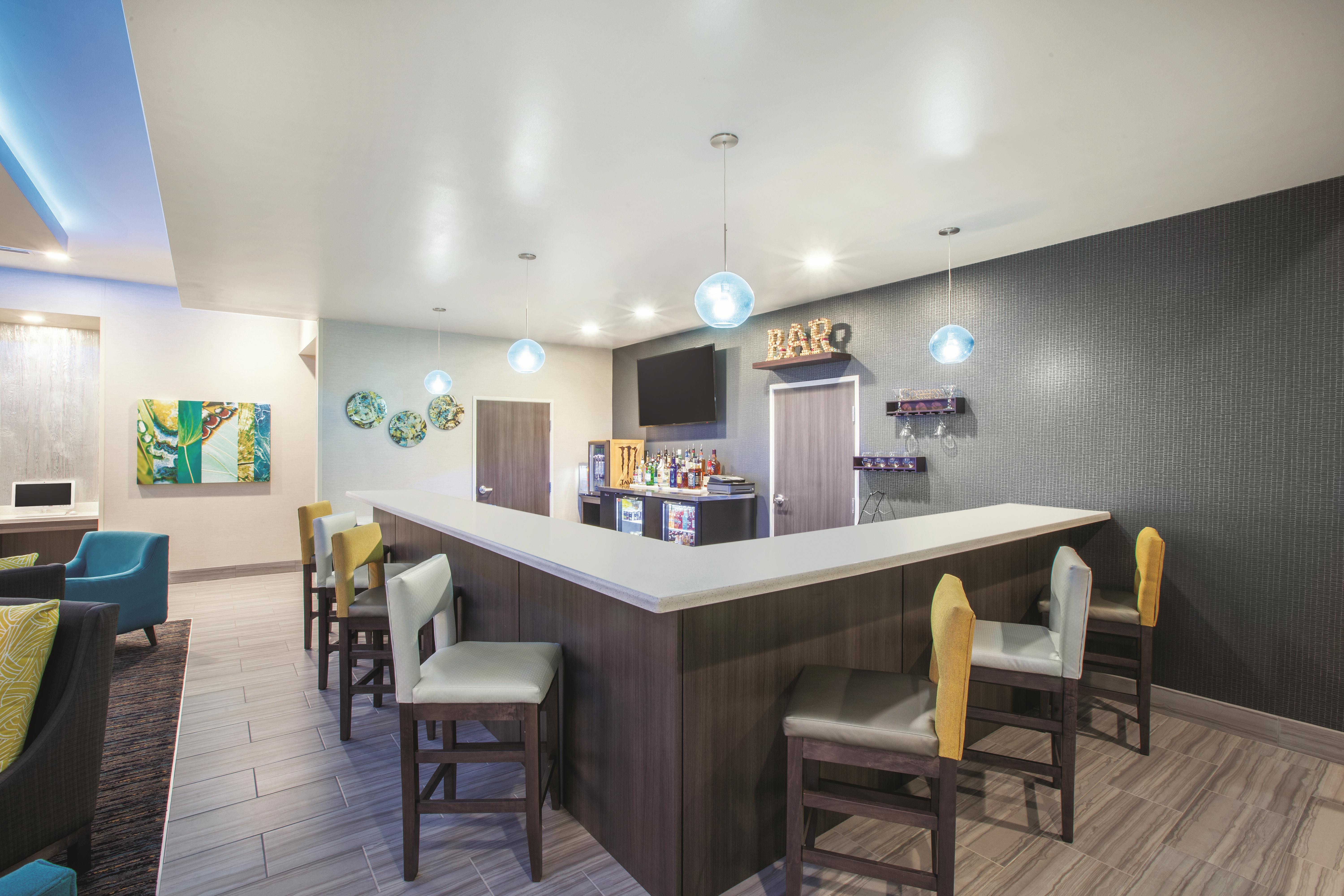 Bar at La Quinta Inn & Suites by Wyndham Tulsa Broken Arrow in Broken Arrow, Oklahoma
