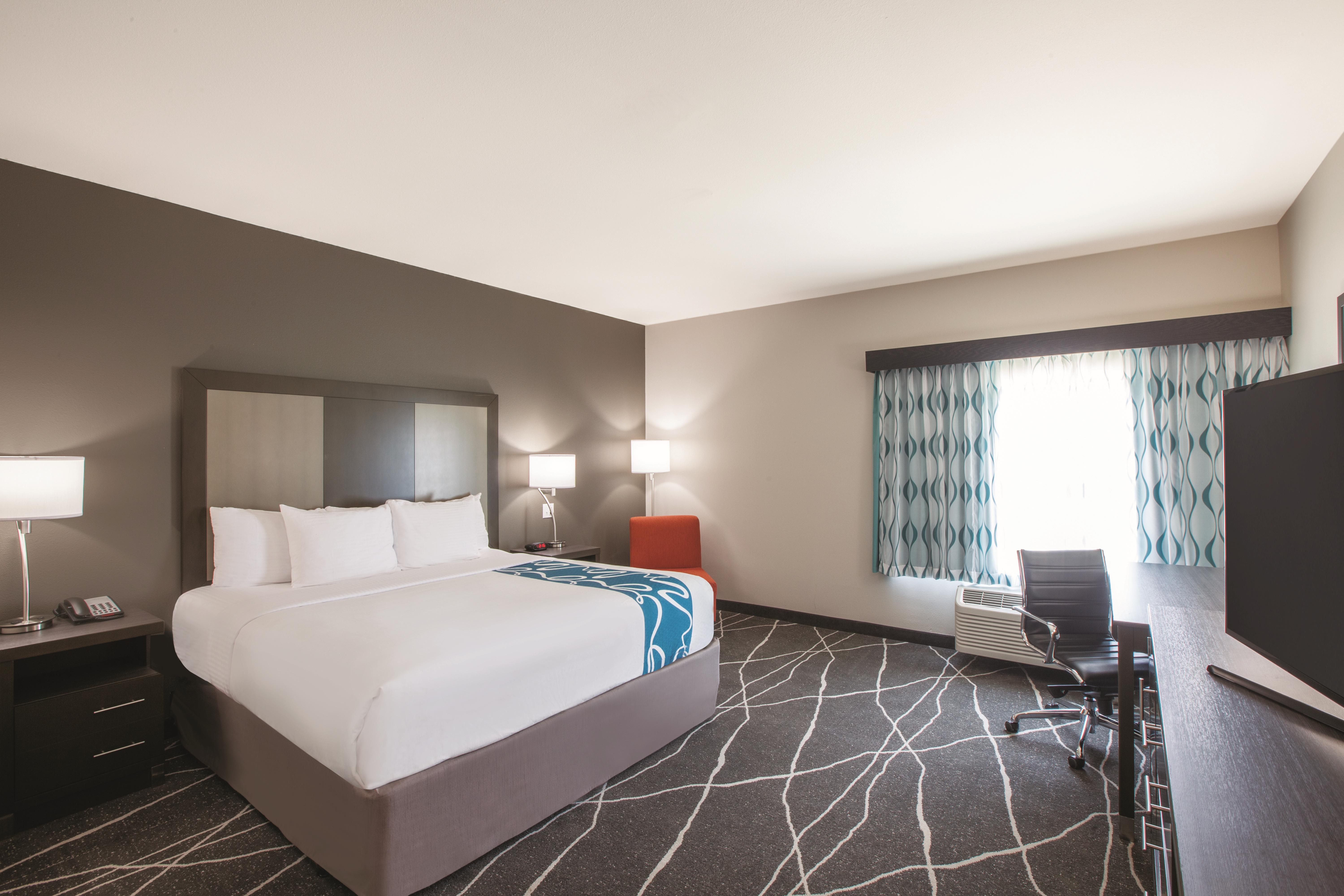 La Quinta Inn Suites By Wyndham Tulsa Broken Arrow Broken Arrow Ok Hotels