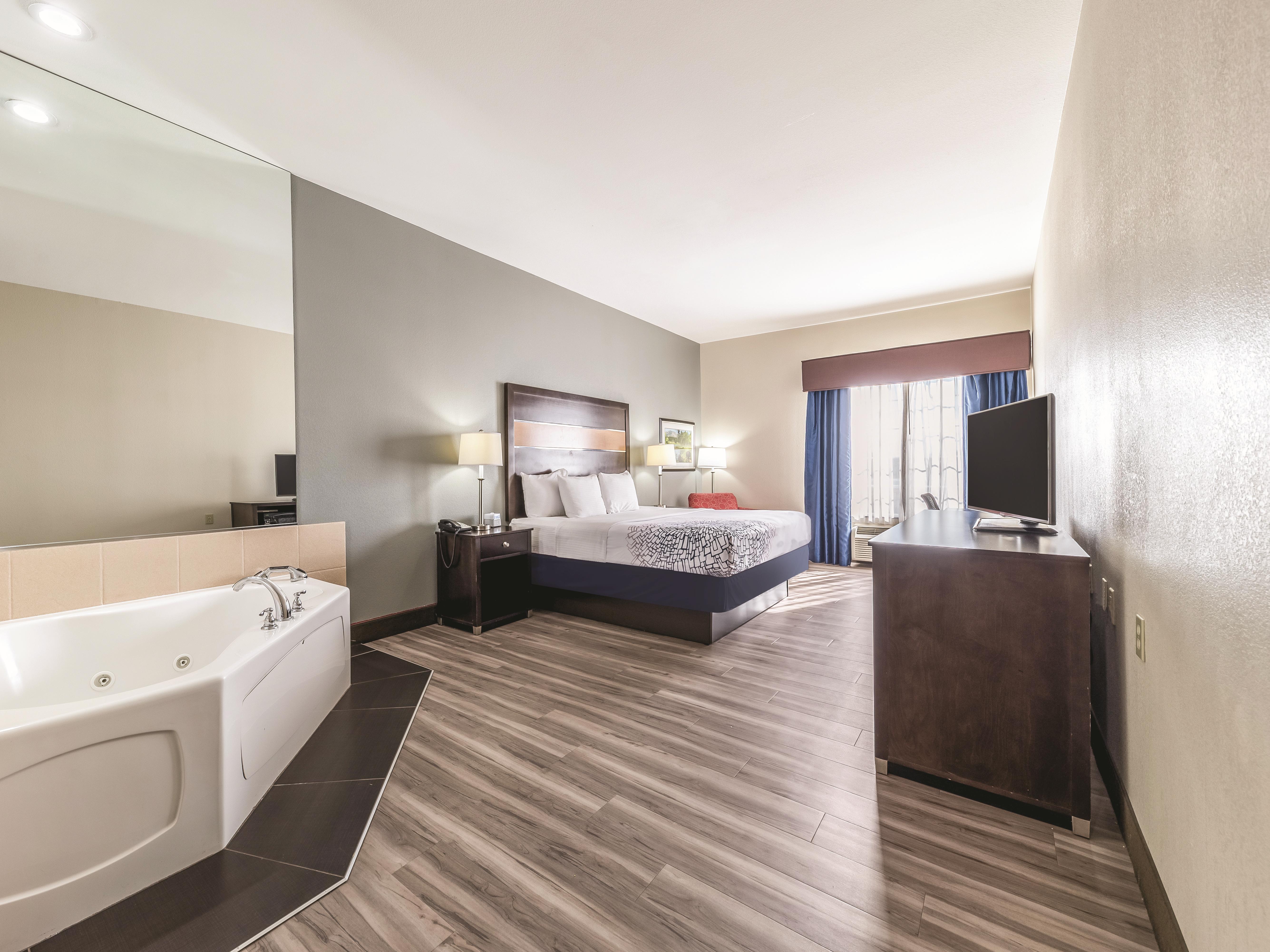 Guest room at the La Quinta Inn & Suites by Wyndham - Tulsa - Catoosa Route 66 in Catoosa, Oklahoma