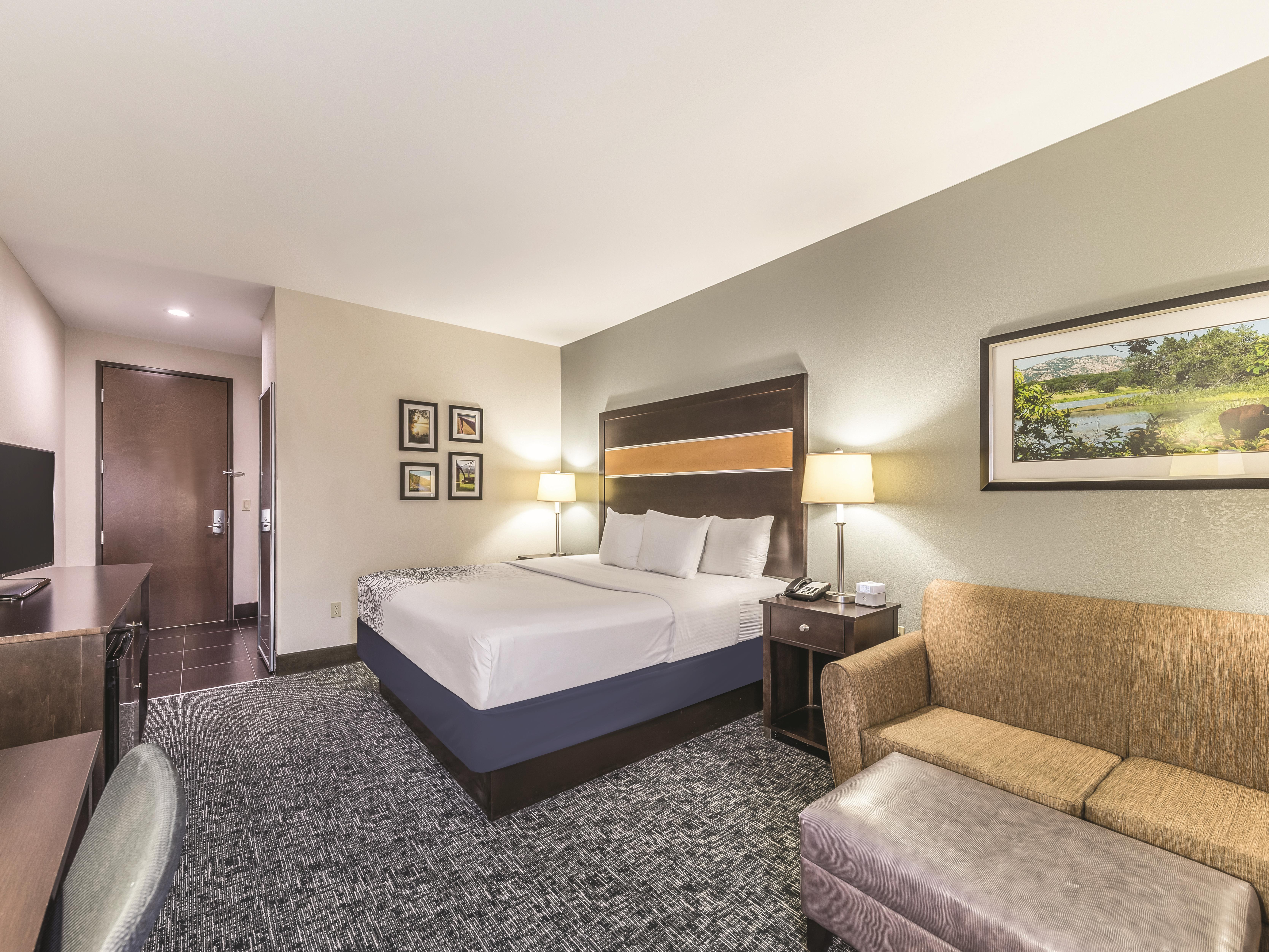 Guest room at the La Quinta Inn & Suites by Wyndham - Tulsa - Catoosa Route 66 in Catoosa, Oklahoma