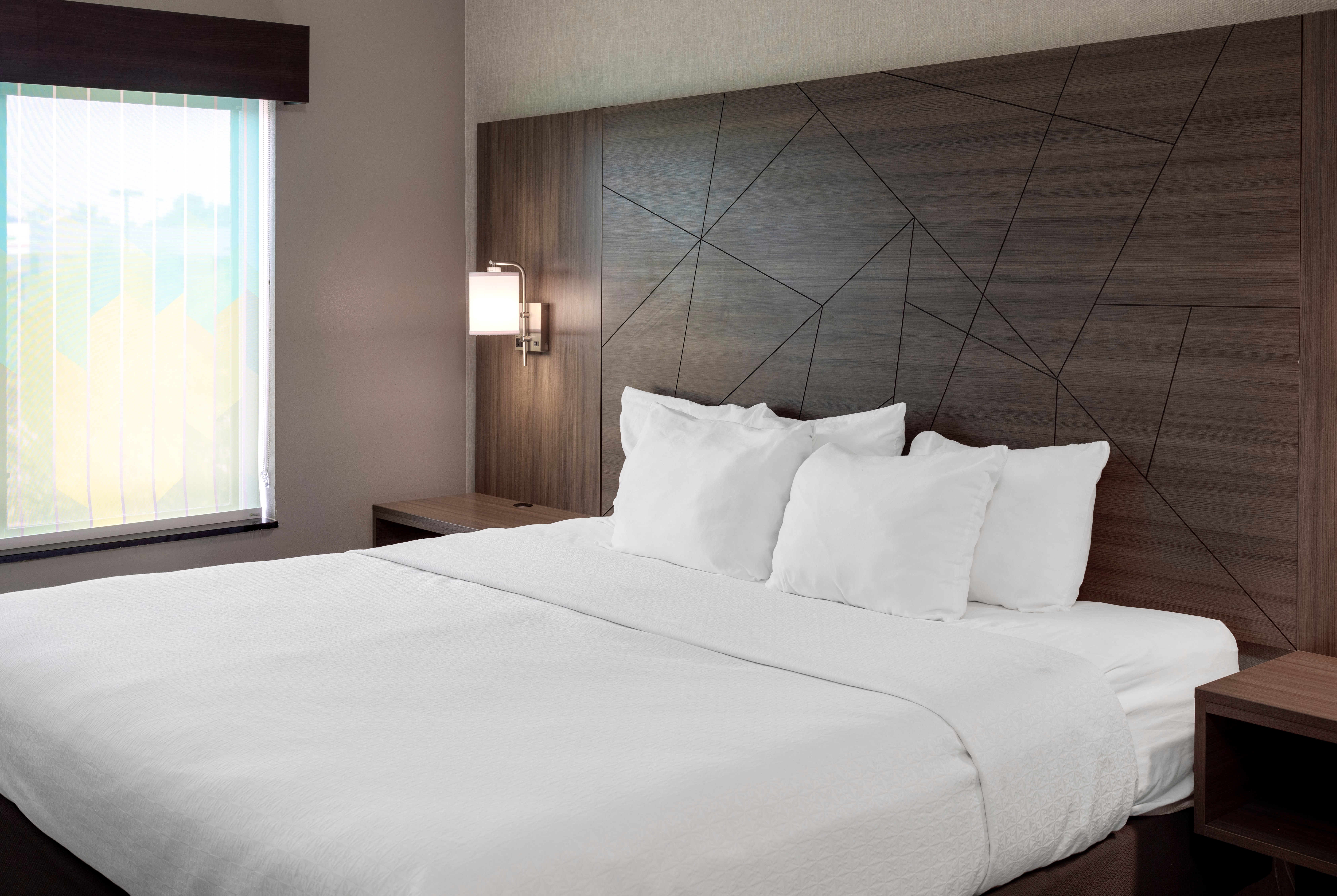 Guest room at the La Quinta Inn & Suites by Wyndham Edmond in Edmond, Oklahoma