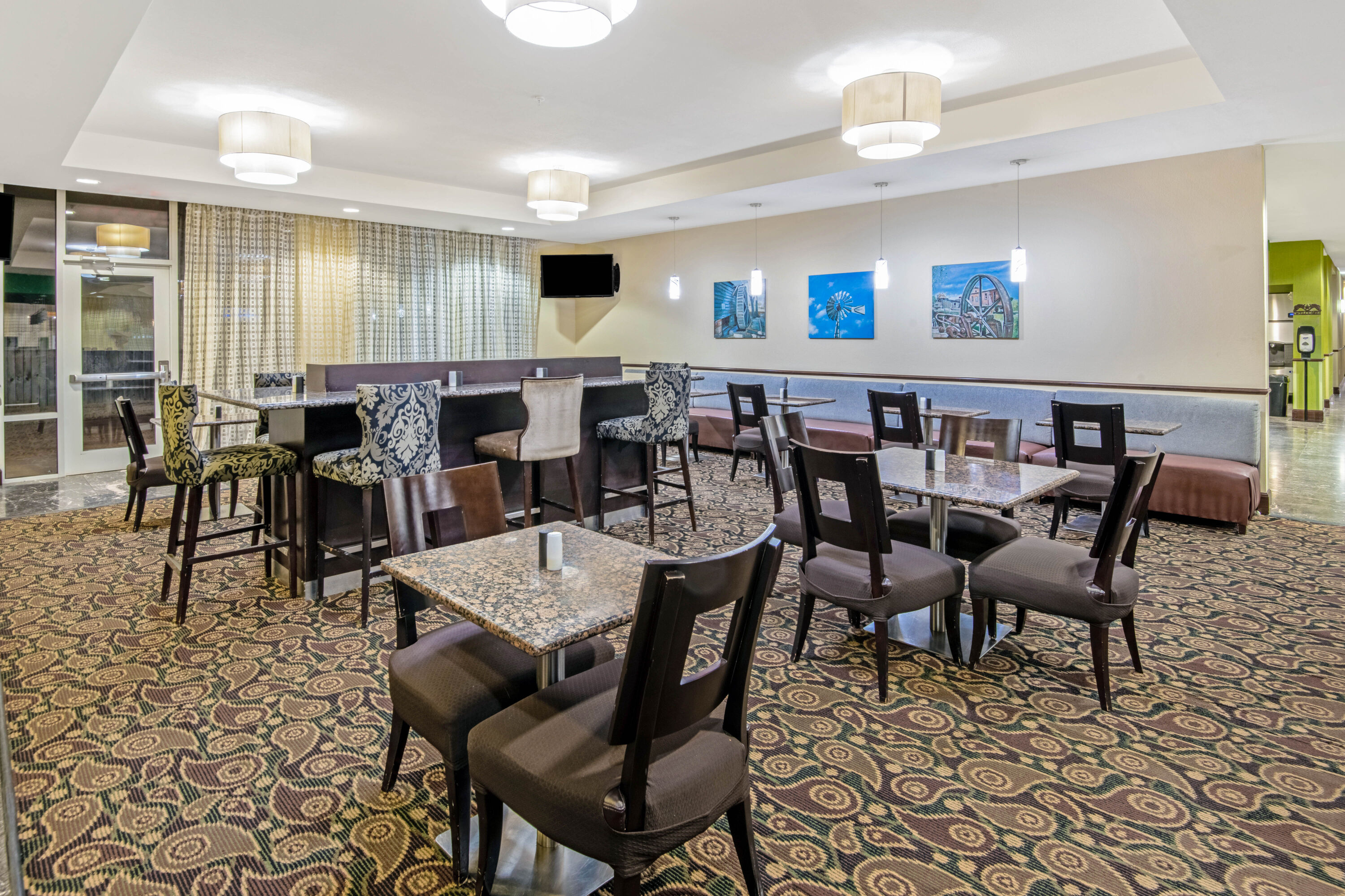 Free breakfast at La Quinta Inn & Suites by Wyndham Elk City in Elk City, Oklahoma