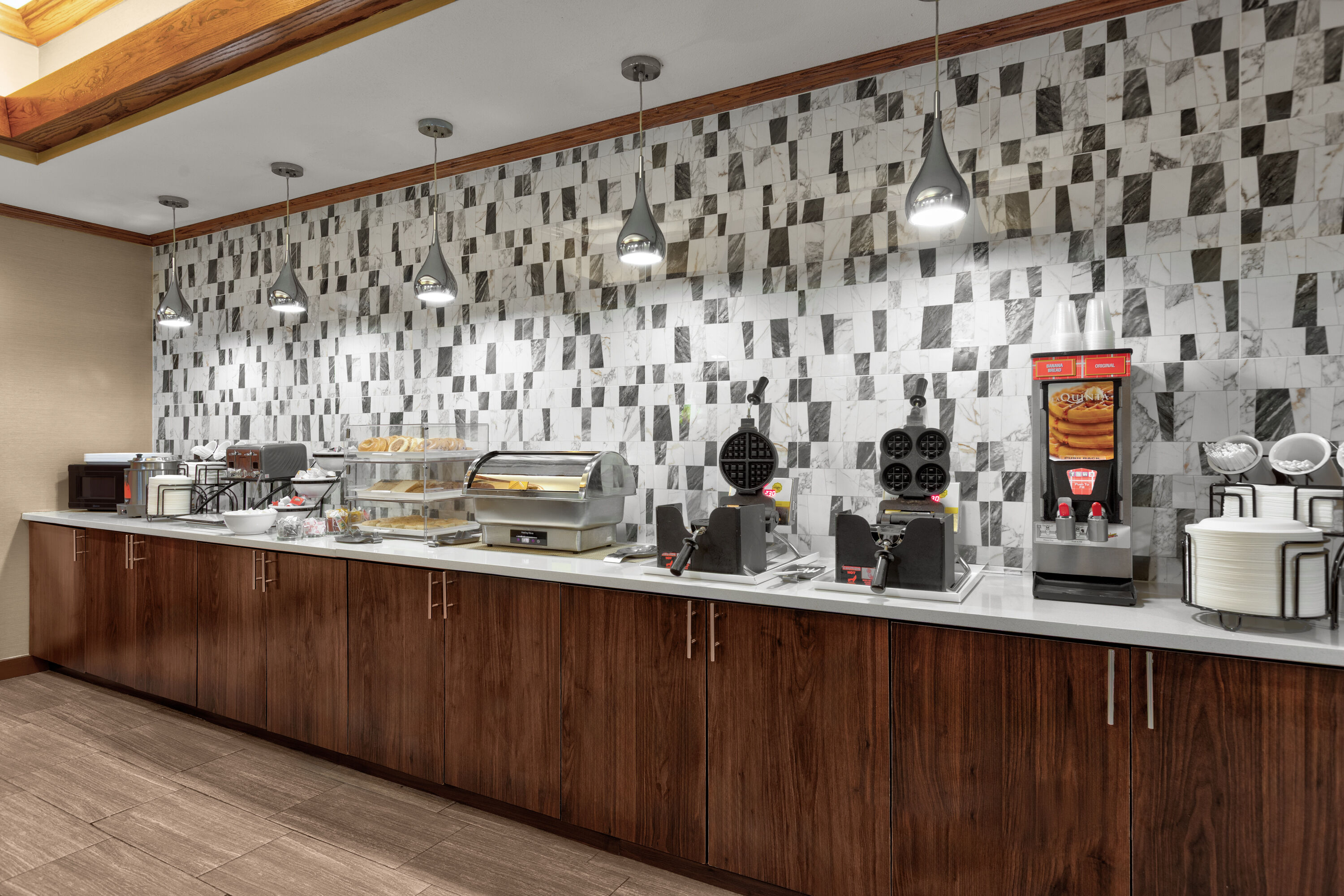 Free breakfast at La Quinta Inn & Suites by Wyndham Midwest City - Tinker AFB in Midwest City, Oklahoma