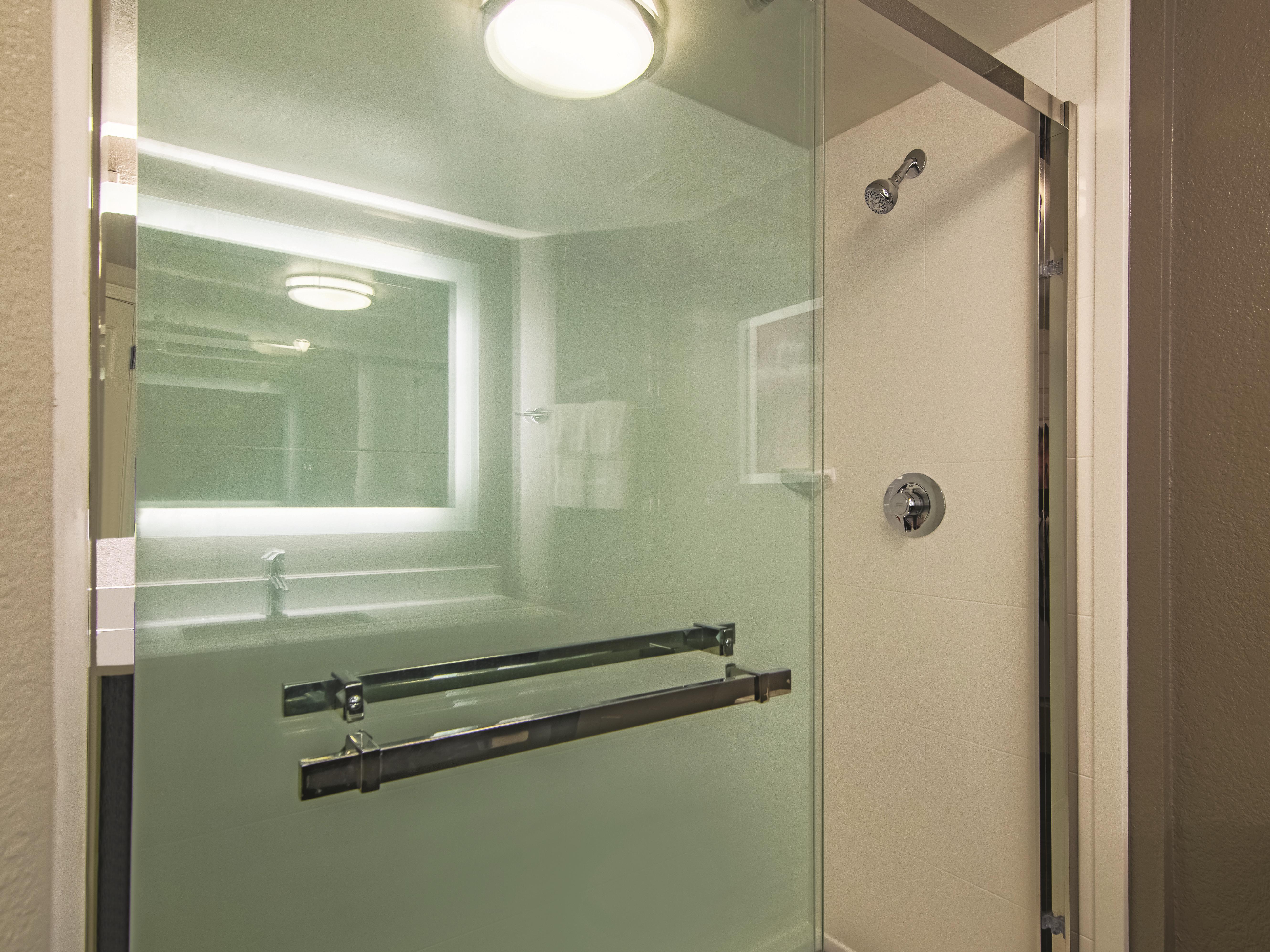 La Quinta Inn & Suites by Wyndham Oklahoma City Norman suite in Norman, Oklahoma