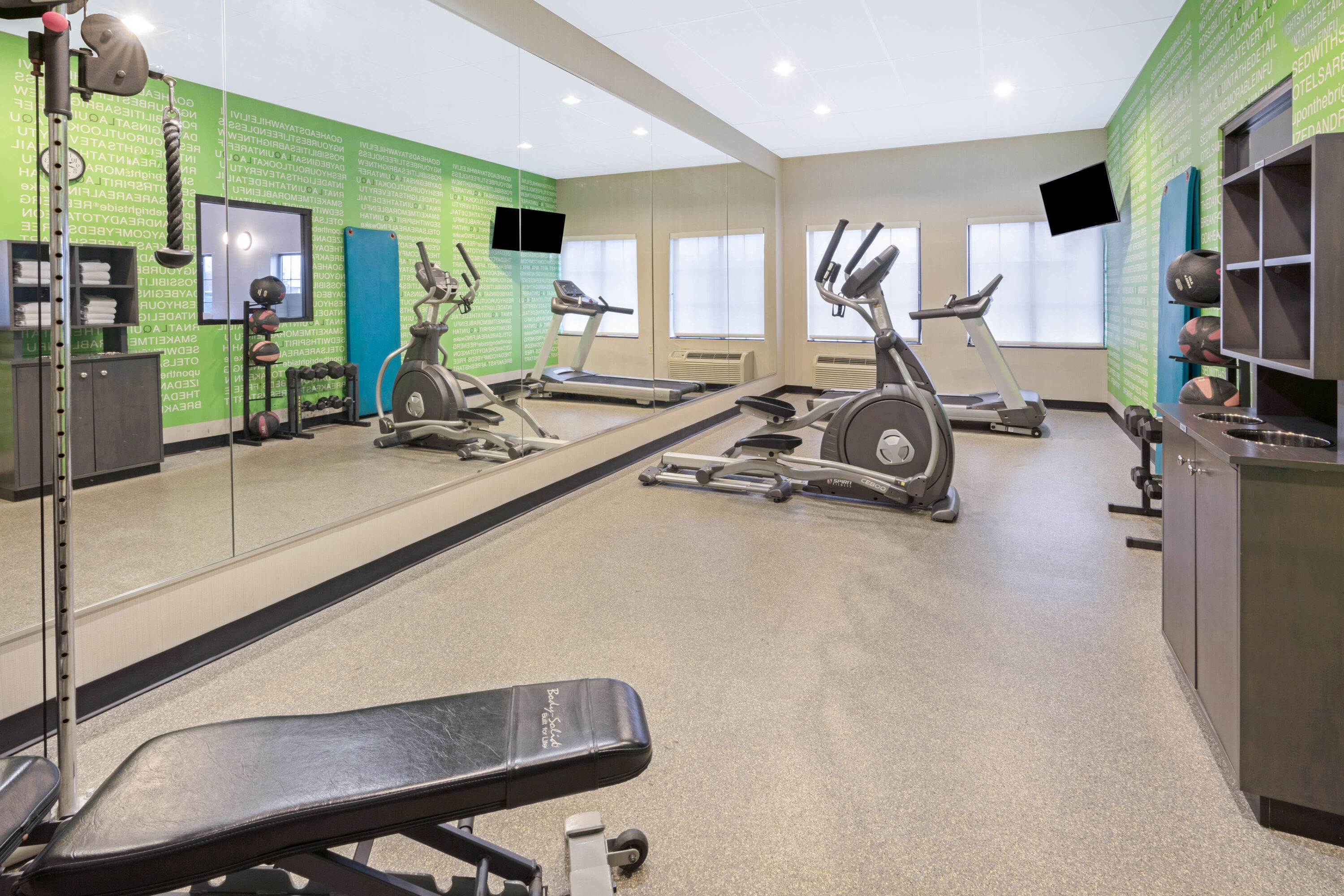 Fitness room at La Quinta Inn & Suites by Wyndham Oklahoma City -Yukon in Yukon, Oklahoma