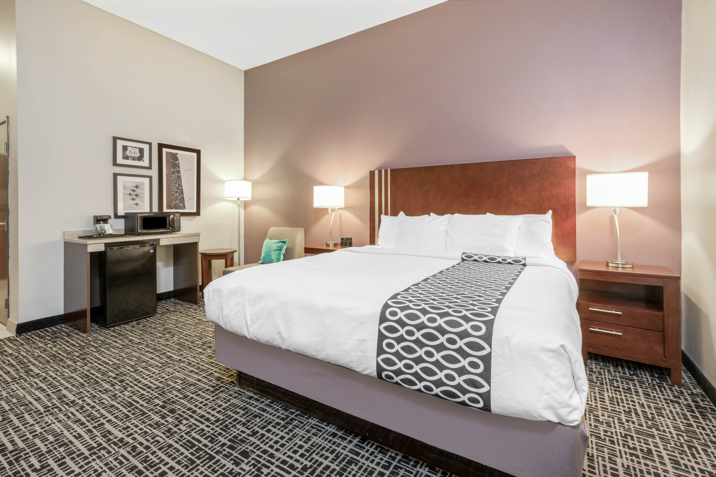 Guest room at the La Quinta Inn & Suites by Wyndham Oklahoma City -Yukon in Yukon, Oklahoma