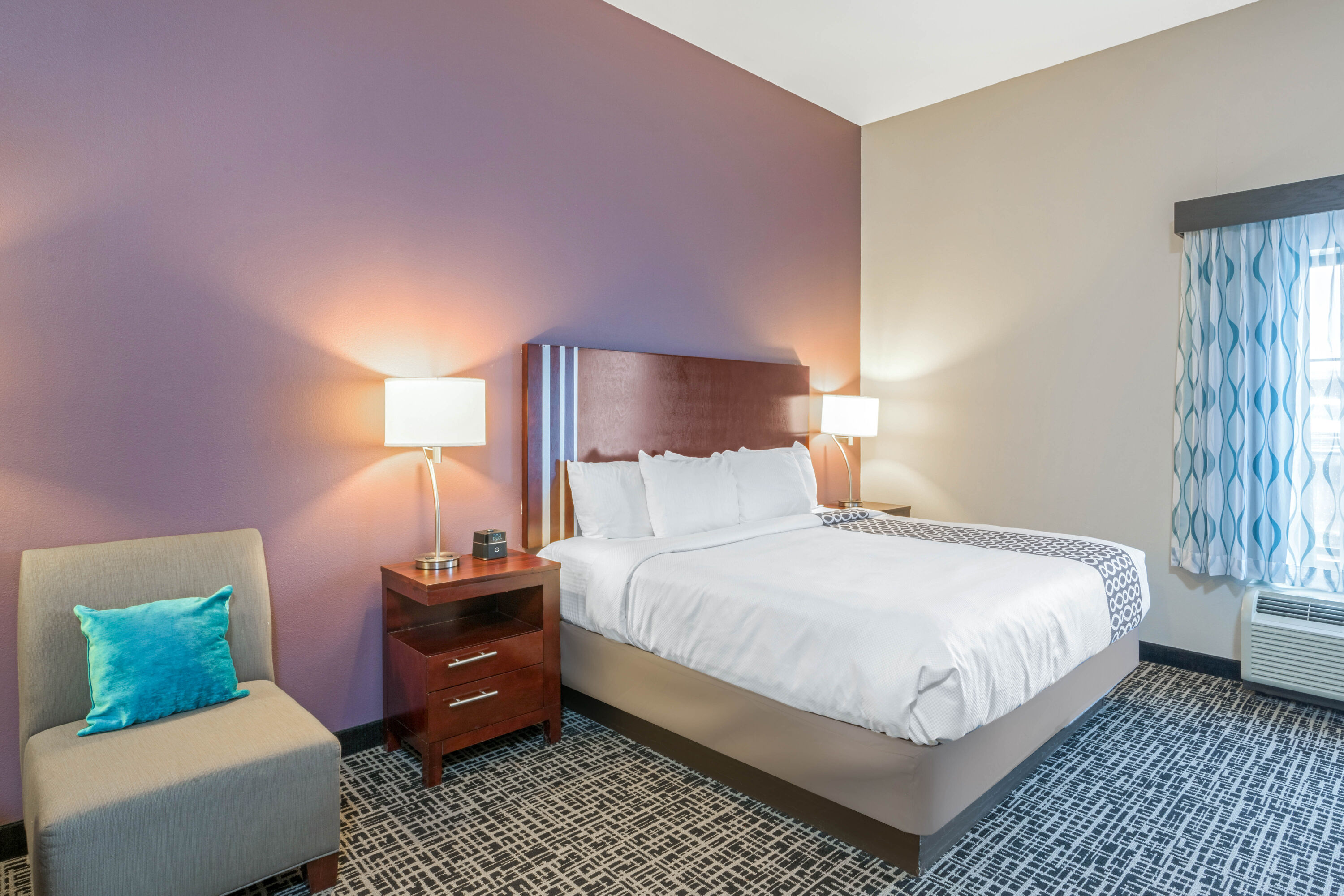 Guest room at the La Quinta Inn & Suites by Wyndham Oklahoma City -Yukon in Yukon, Oklahoma