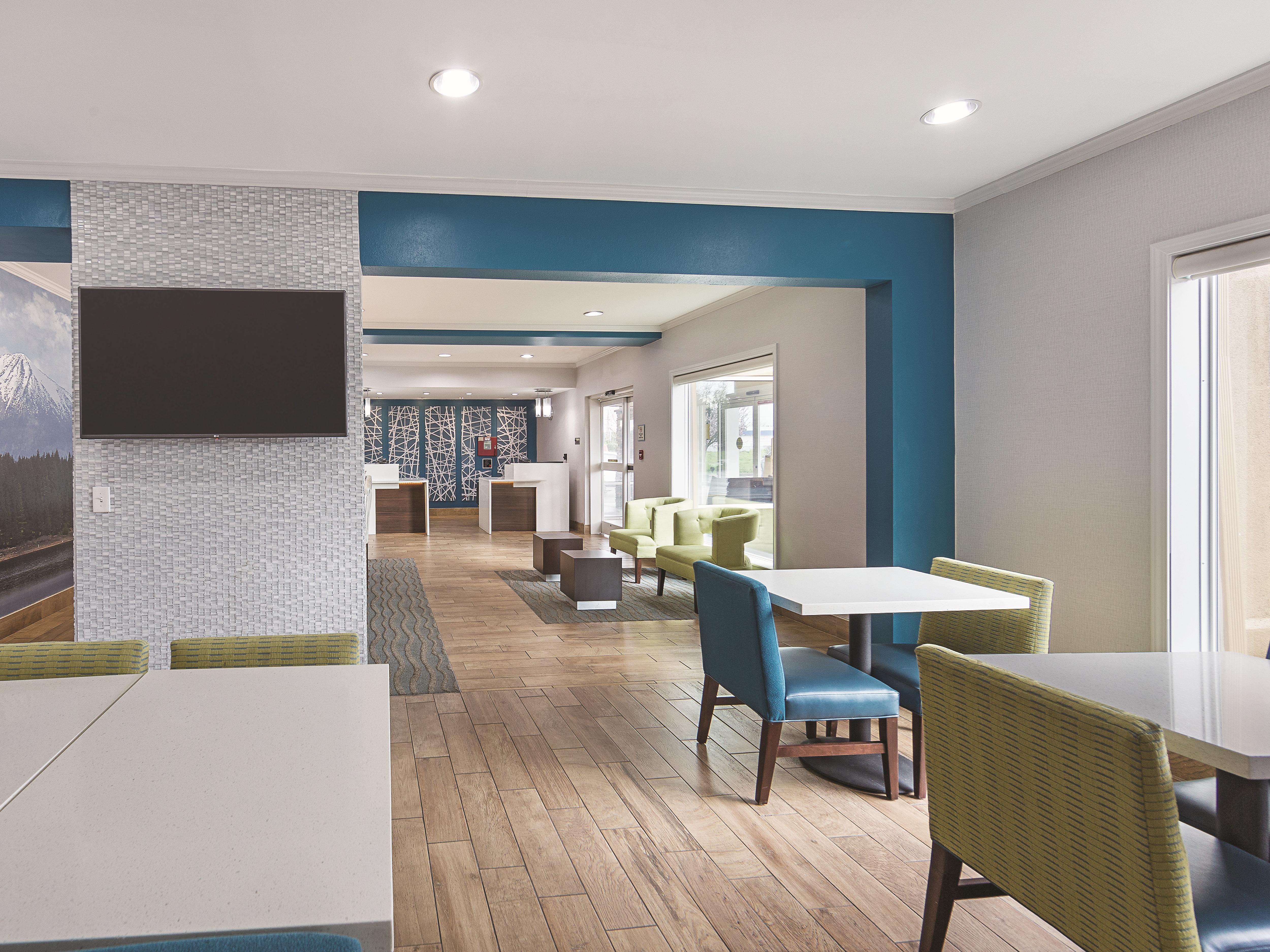 La quinta inn suites by wyndham central point medford central