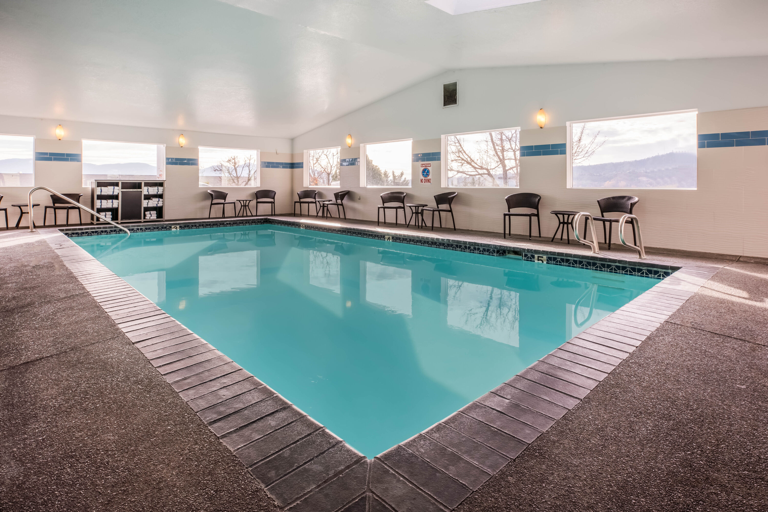 Pool at the La Quinta Inn & Suites by Wyndham Grants Pass in Grants Pass, Oregon