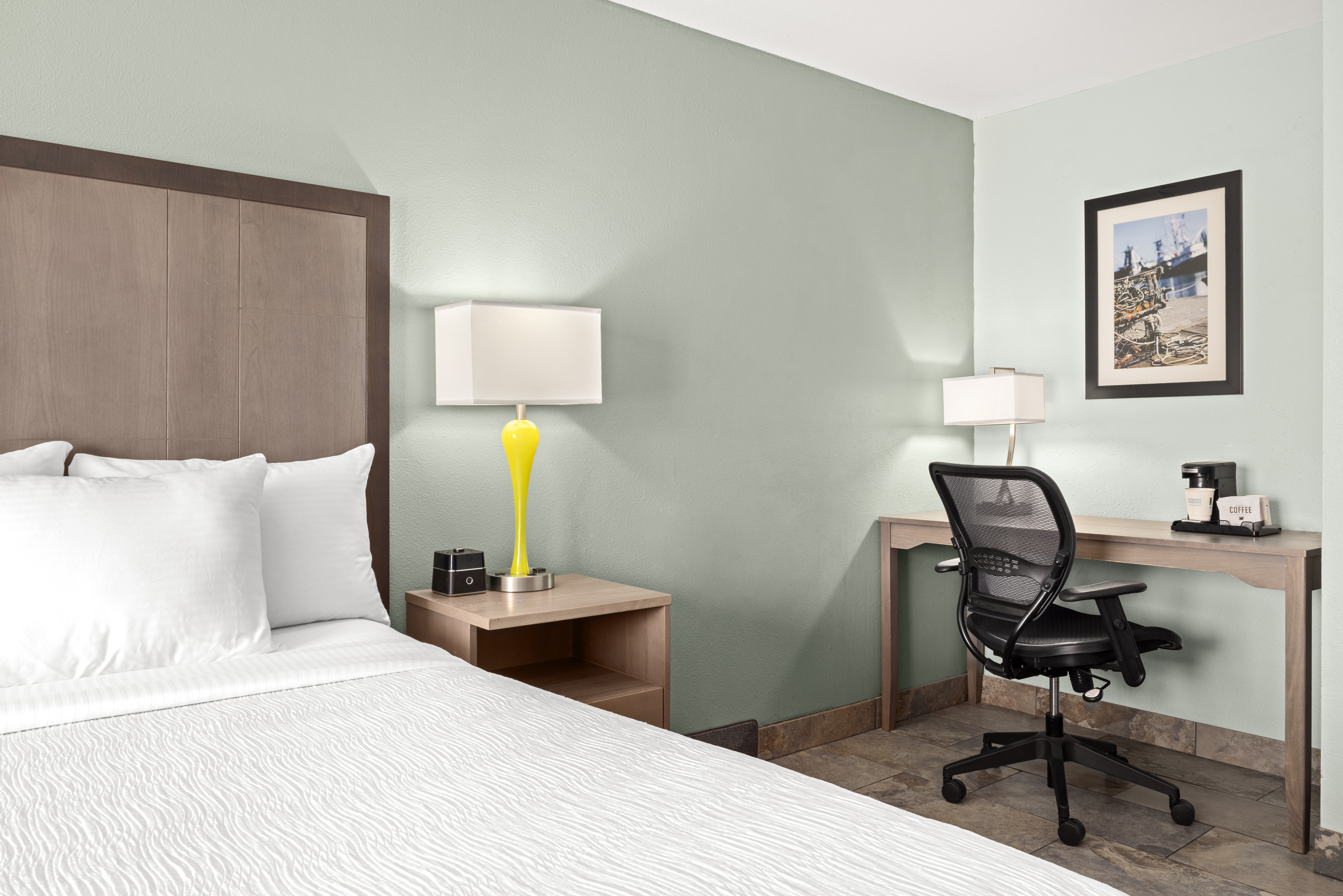 Guest room at the La Quinta Inn & Suites by Wyndham Newport in Newport, Oregon