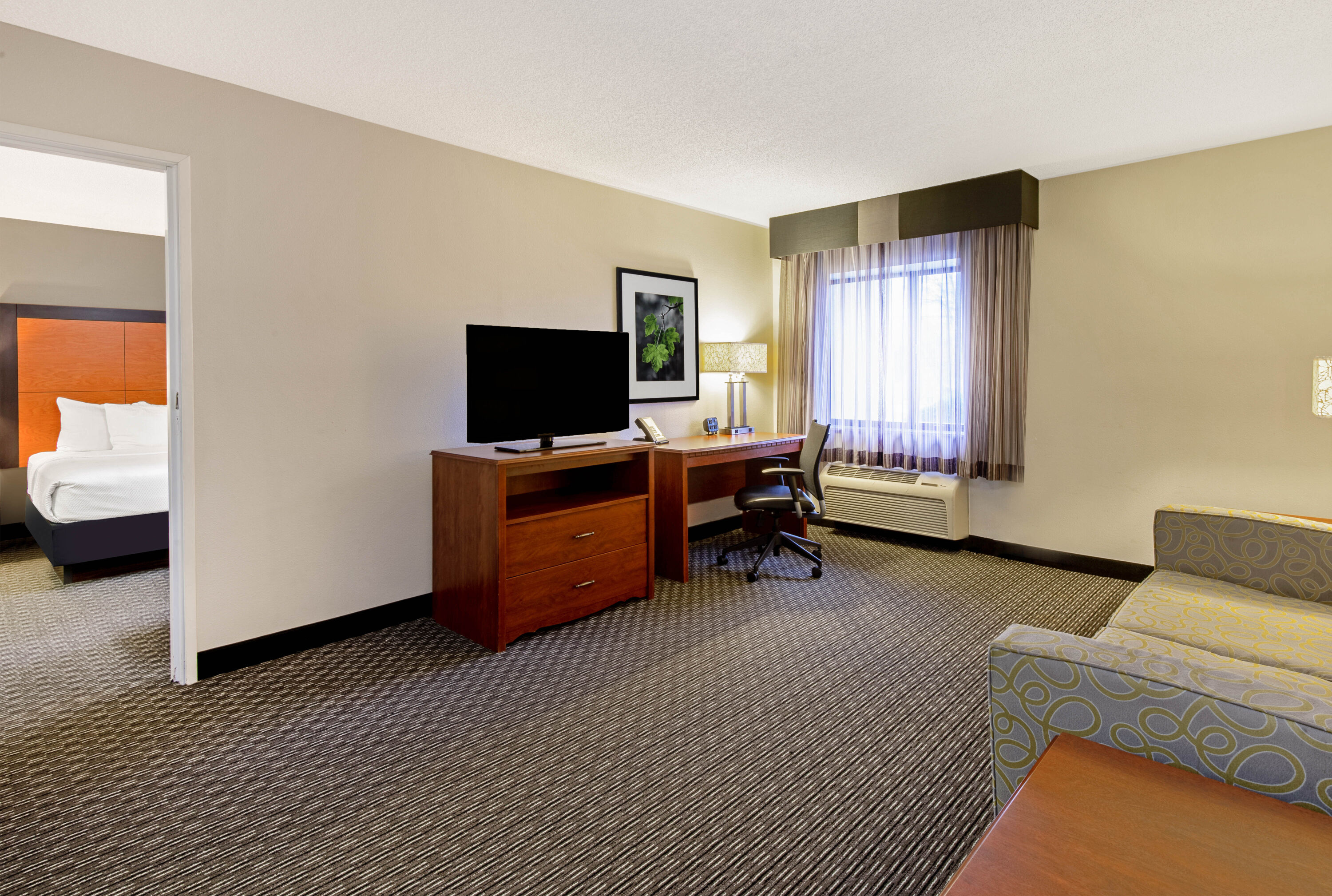 La Quinta Inn & Suites by Wyndham Harrisburg Airport Hershey suite in Harrisburg, Pennsylvania