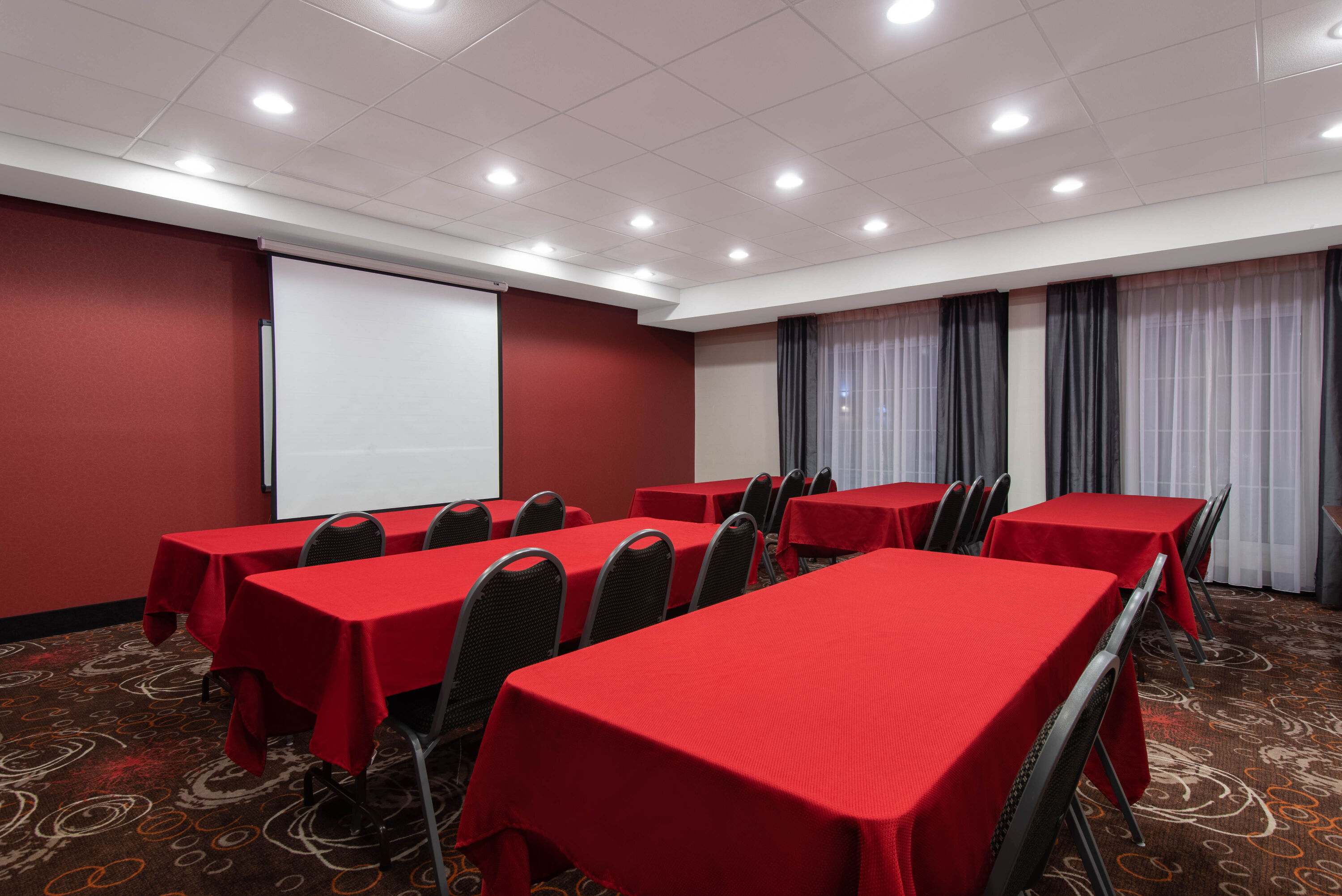 Meeting room at La Quinta Inn & Suites by Wyndham Harrisburg-Hershey in Harrisburg, Pennsylvania