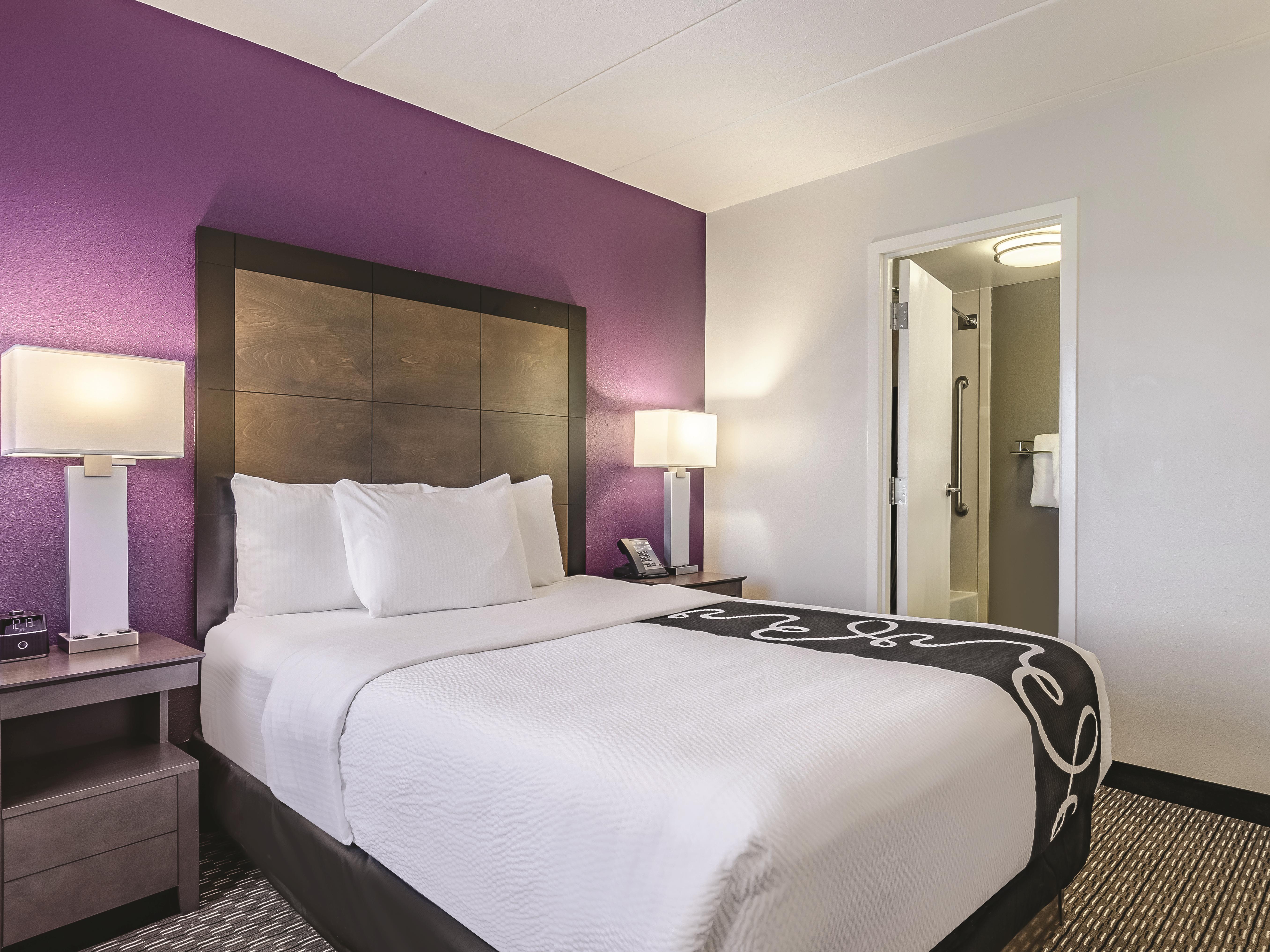 Guest room at the La Quinta Inn & Suites by Wyndham Warwick Providence Airport in Warwick, Rhode Island