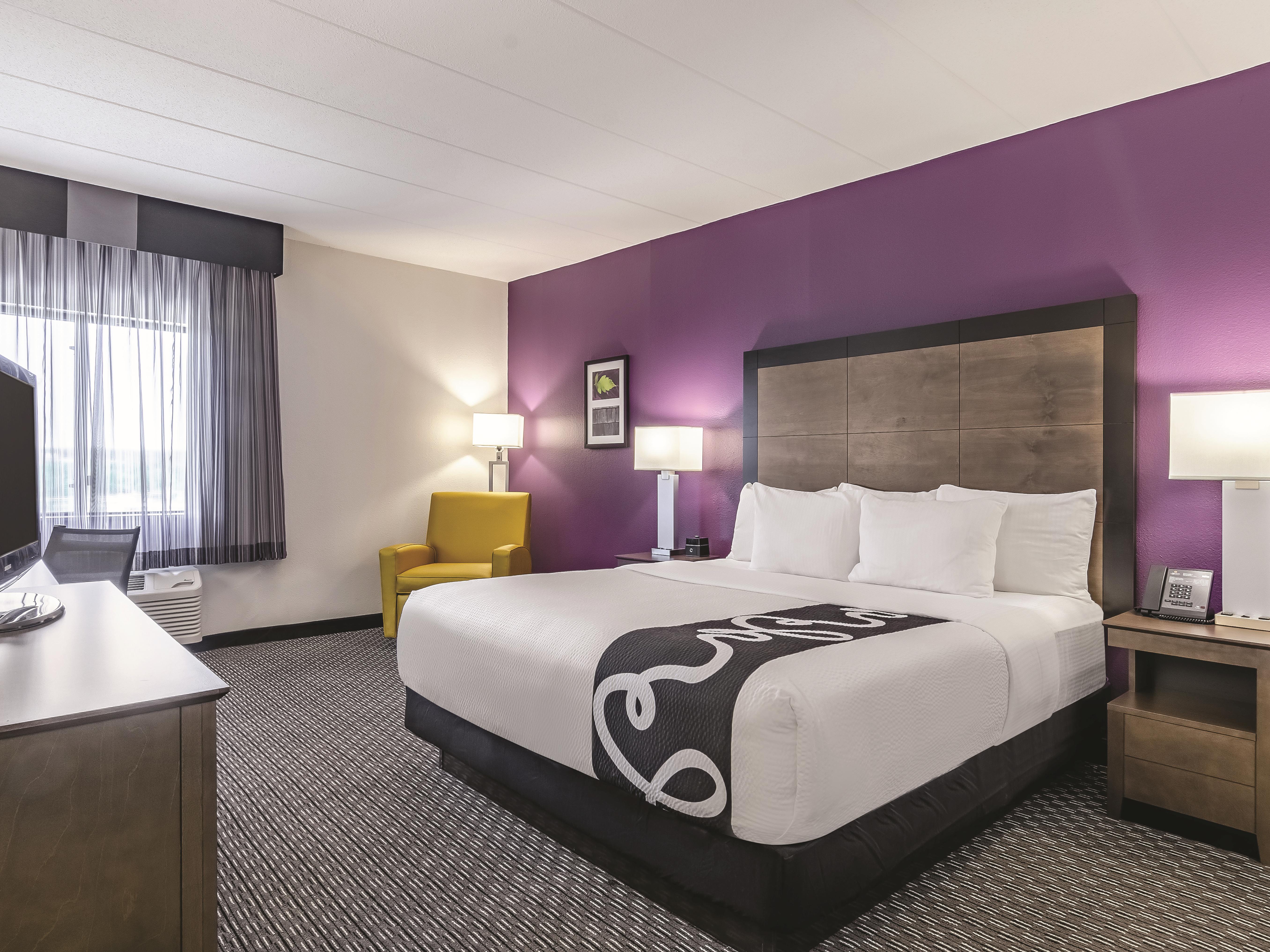 La Quinta Inn Suites By Wyndham Warwick Providence Airport Warwick Ri Hotels
