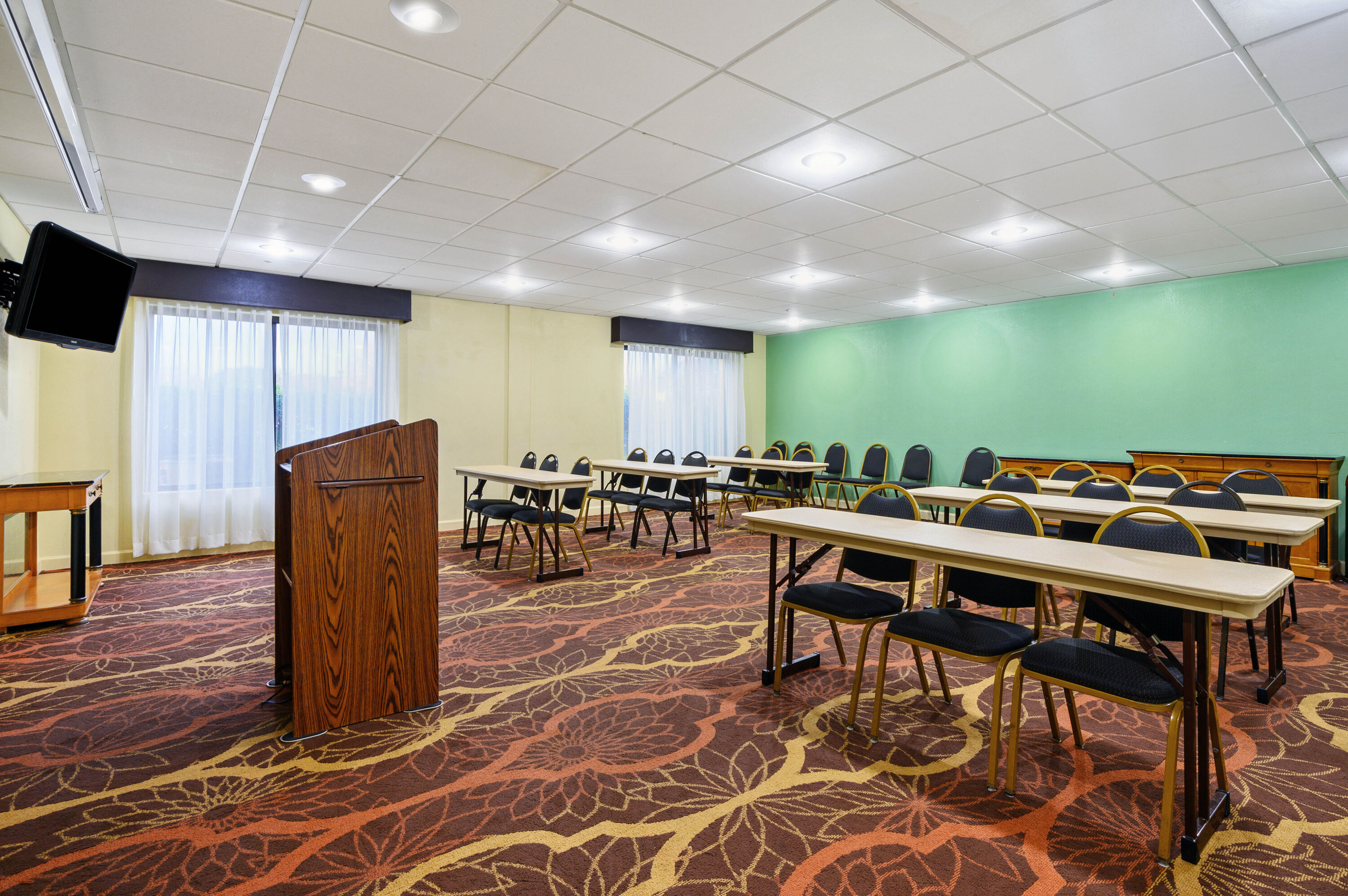 Meeting room at La Quinta Inn & Suites by Wyndham Florence in Florence, South Carolina