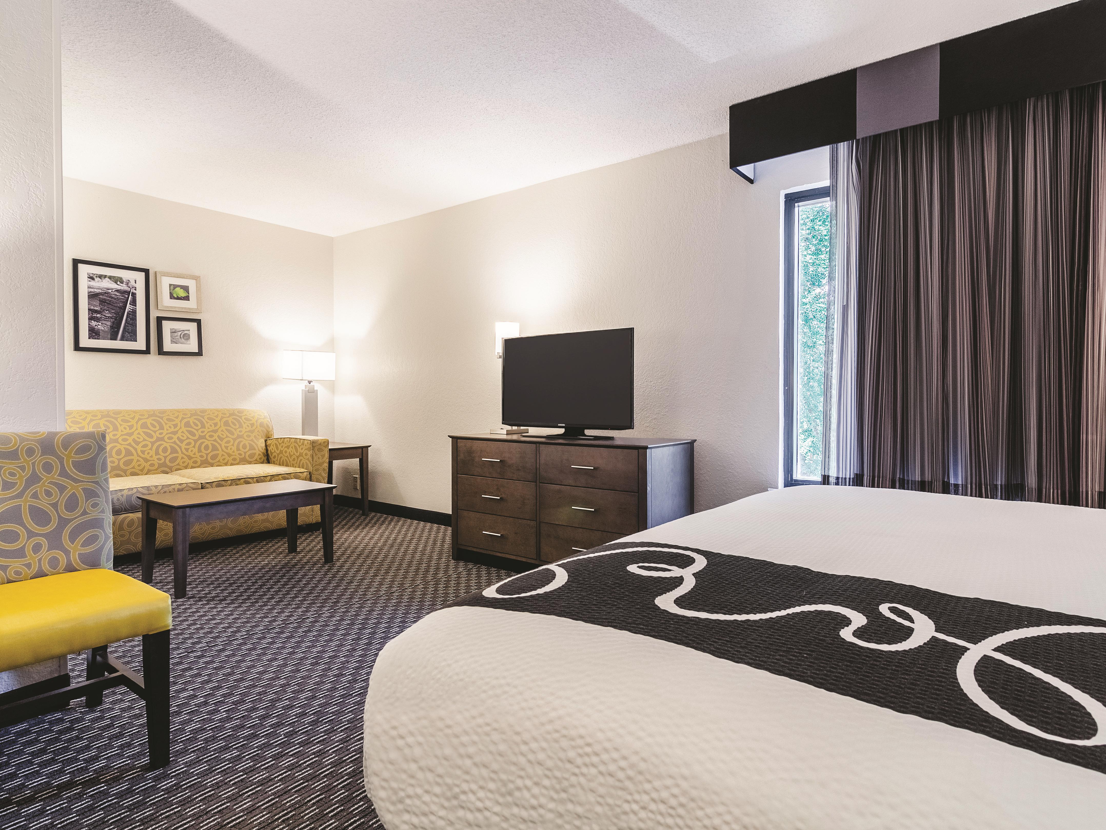La Quinta Inn Amp Suites By Wyndham Myrtle Beach N Kings