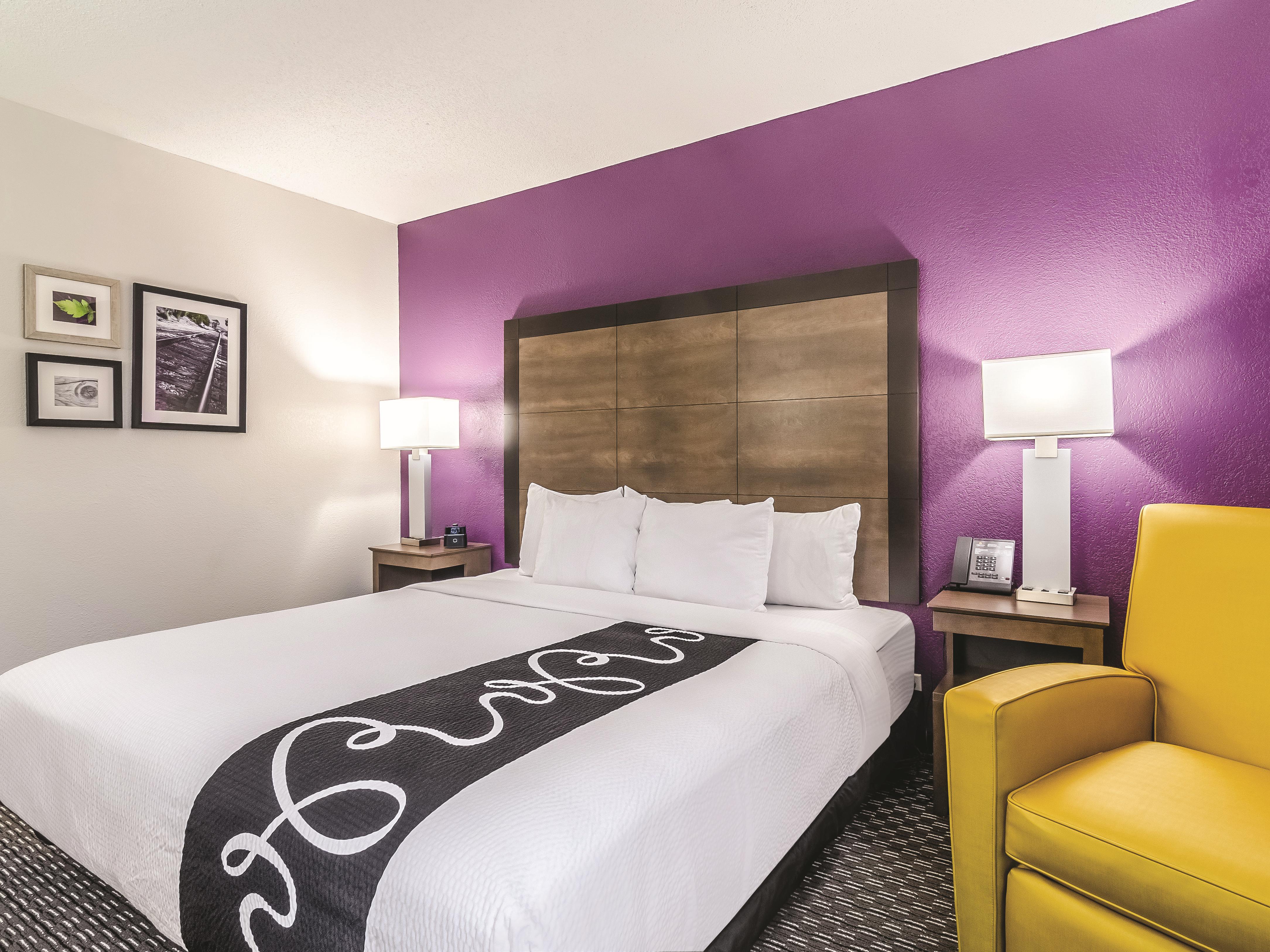 La Quinta Inn Amp Suites By Wyndham Myrtle Beach N Kings