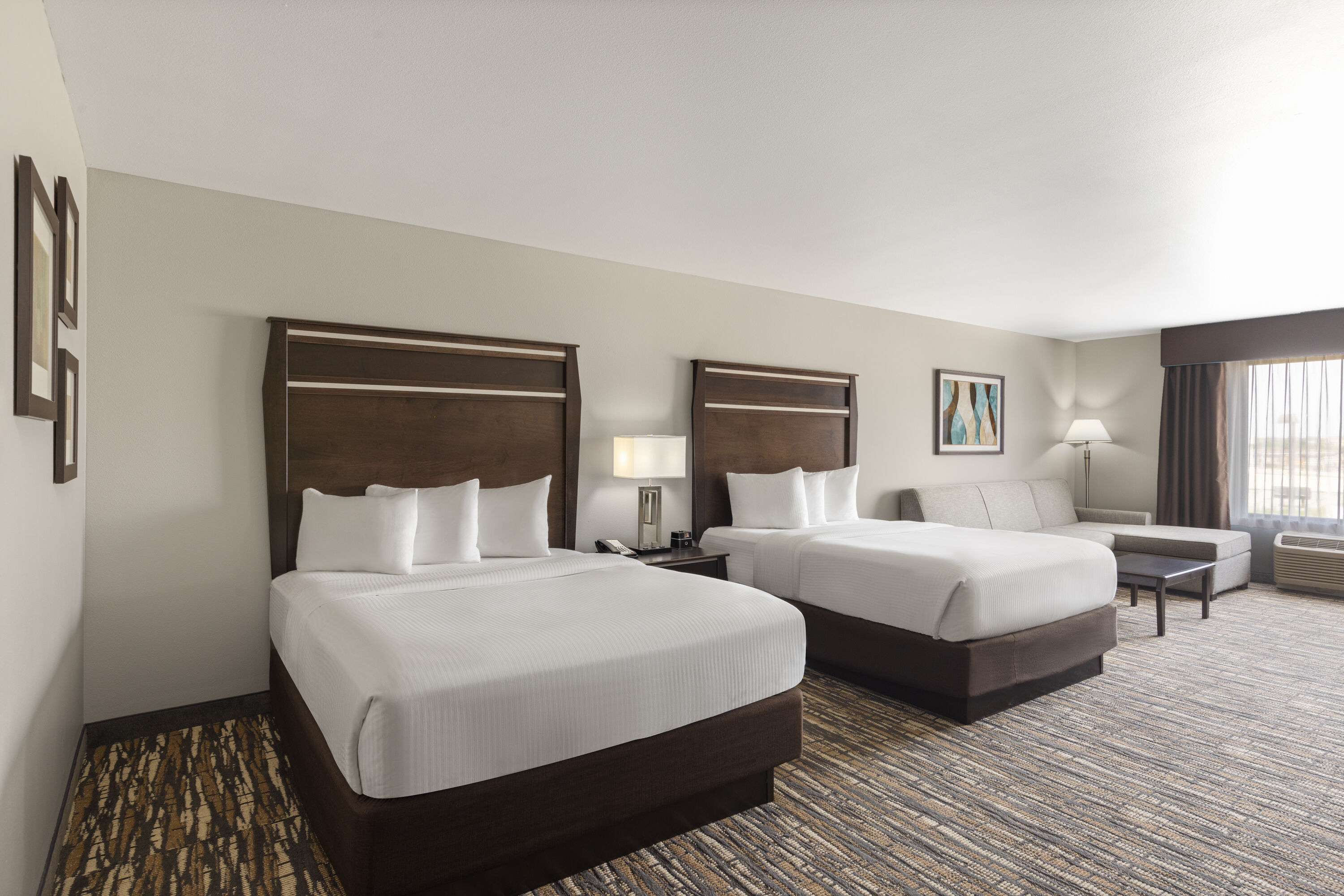 Guest room at the La Quinta Inn & Suites by Wyndham Sioux Falls in Sioux Falls, South Dakota