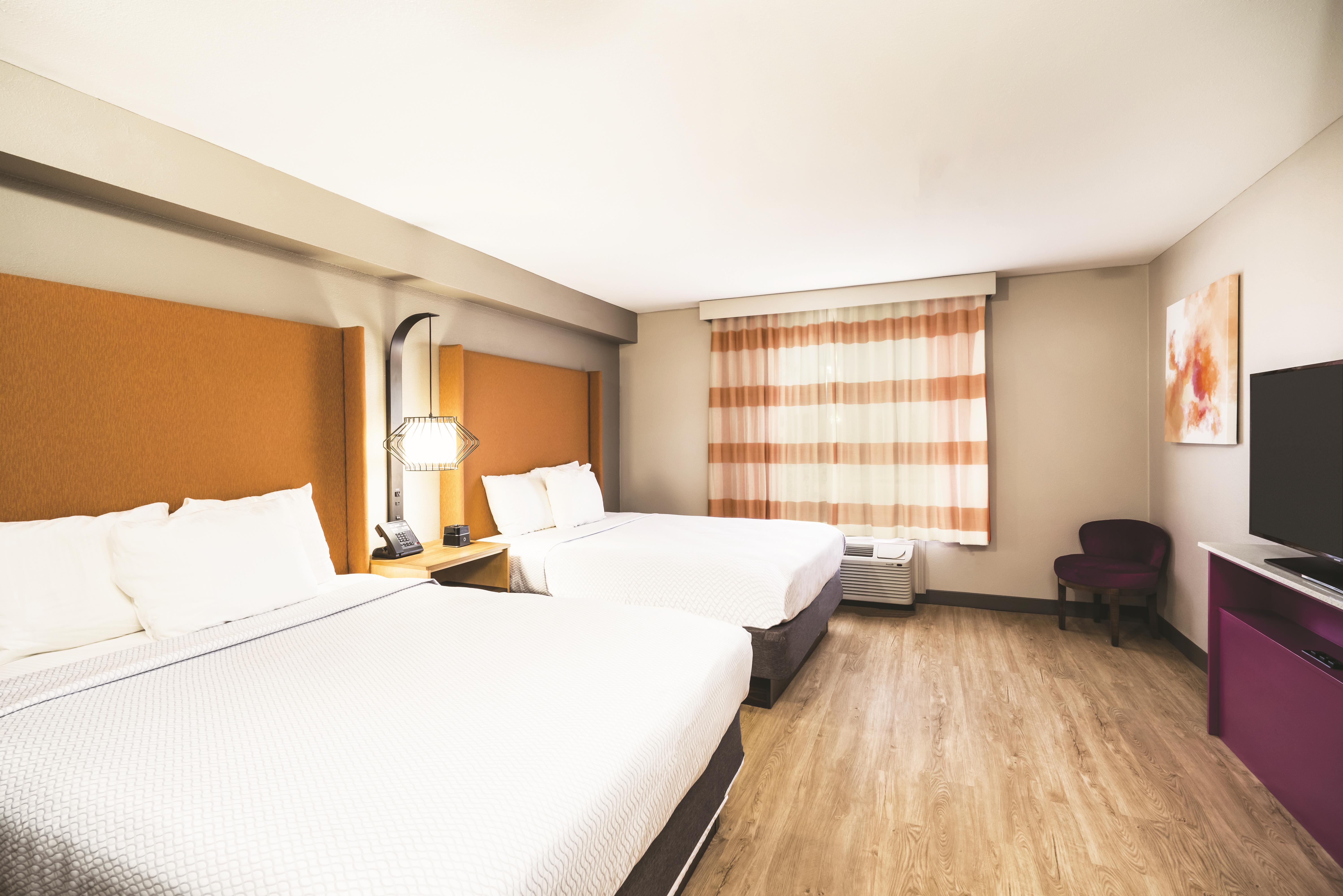 La Quinta Inn Amp Suites By Wyndham Chattanooga Hamilton