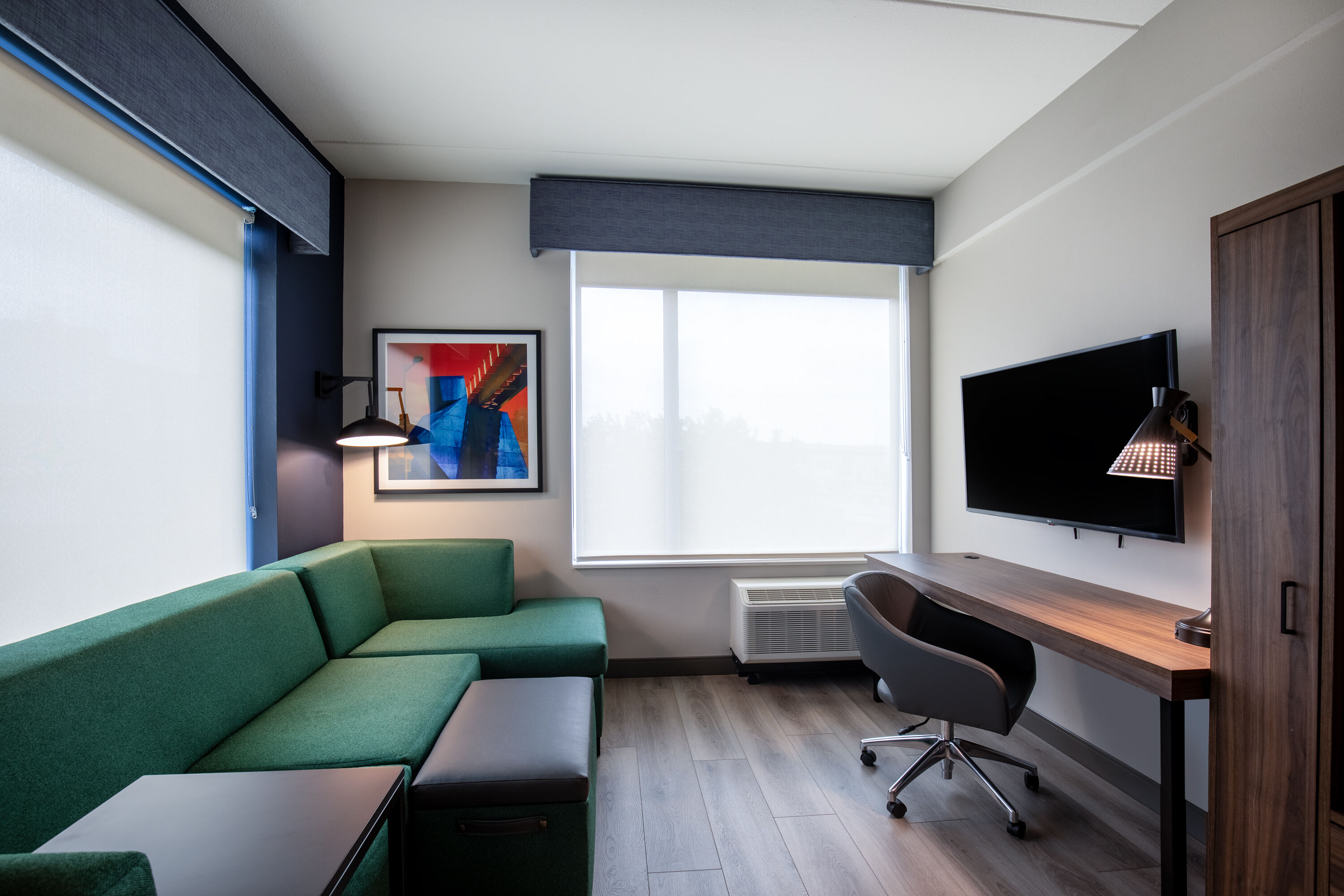 Guest room at the La Quinta Inn & Suites by Wyndham Chattanooga Downtown/South in Chattanooga, Tennessee