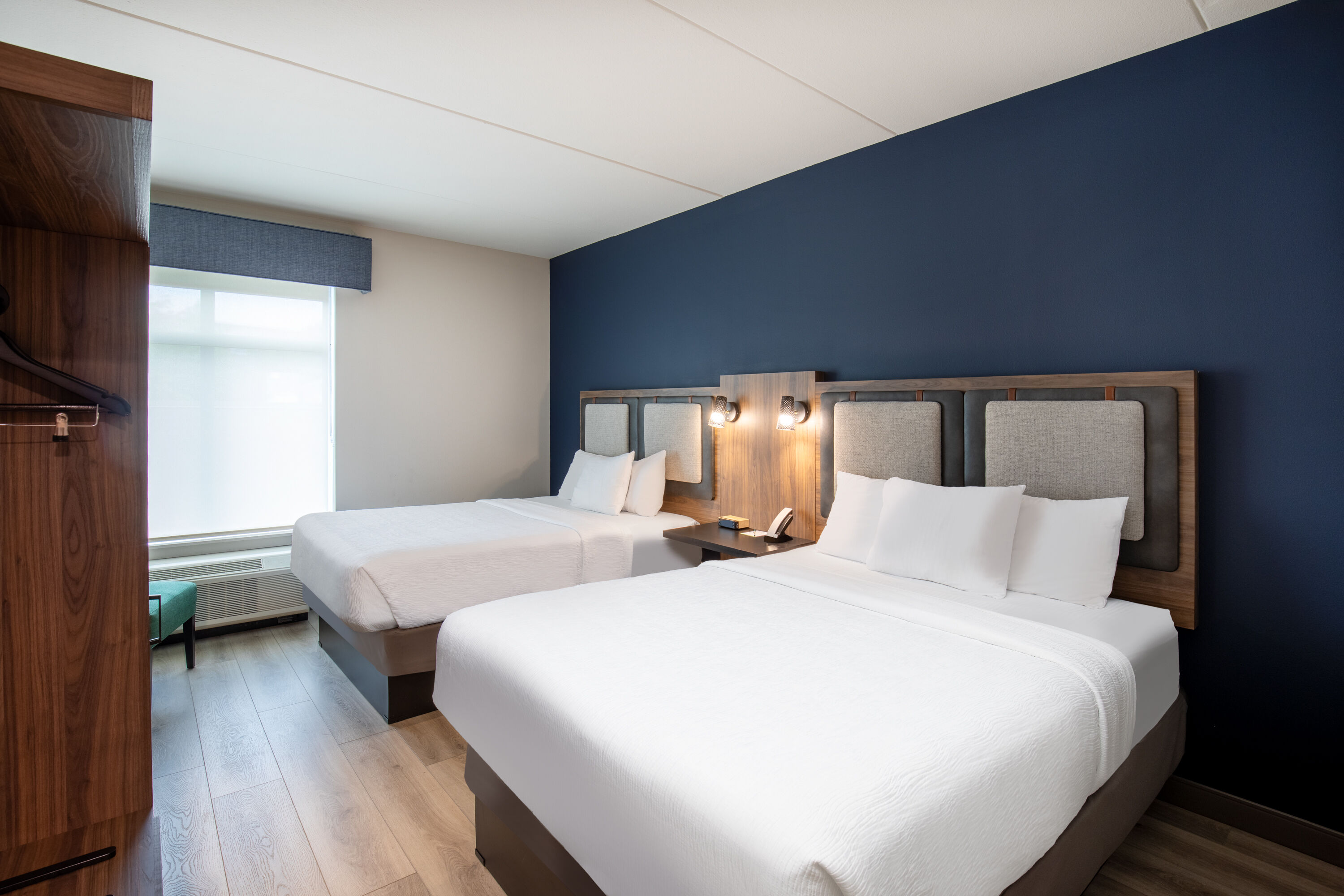 Guest room at the La Quinta Inn & Suites by Wyndham Chattanooga Downtown/South in Chattanooga, Tennessee