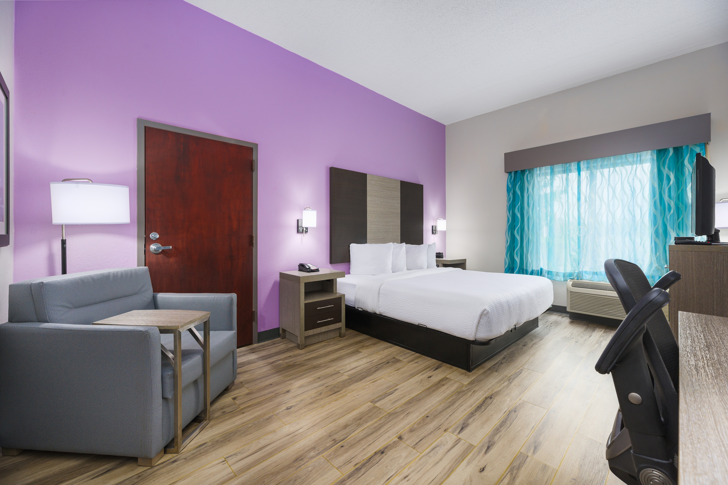 Guest room at the La Quinta Inn & Suites by Wyndham Clarksville in Clarksville, Tennessee